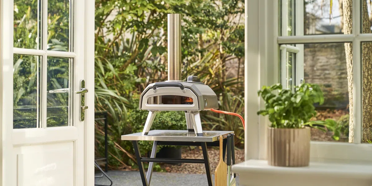 Ooni Karu 2 Forno Pizza Multicombustibile a Legna e Carbone 500°C Termometro Integrato