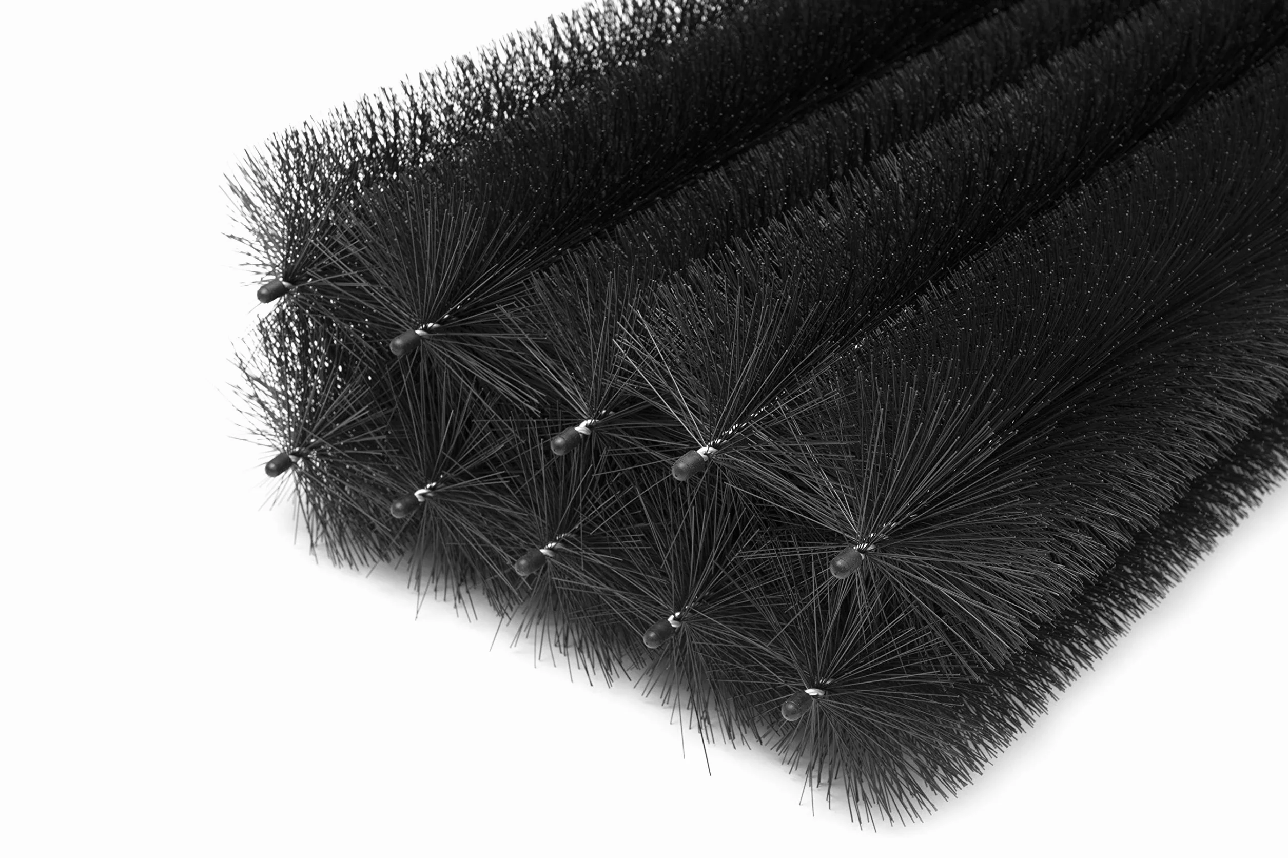 Spazzola per Grondaia 42m Ø 12 cm| Protezione Foglie e Rami | Difesa Animali e Uccelli | Installazione Facile | Adatta per Grondaie Semicircolari, Nero, Ciniglia