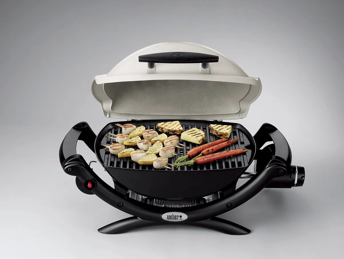 Weber Q1000 BBQ a Gas Barbecue Portatile 43x32cm 1 Bruciatore Ghisa Smaltata Alluminio pressofuso