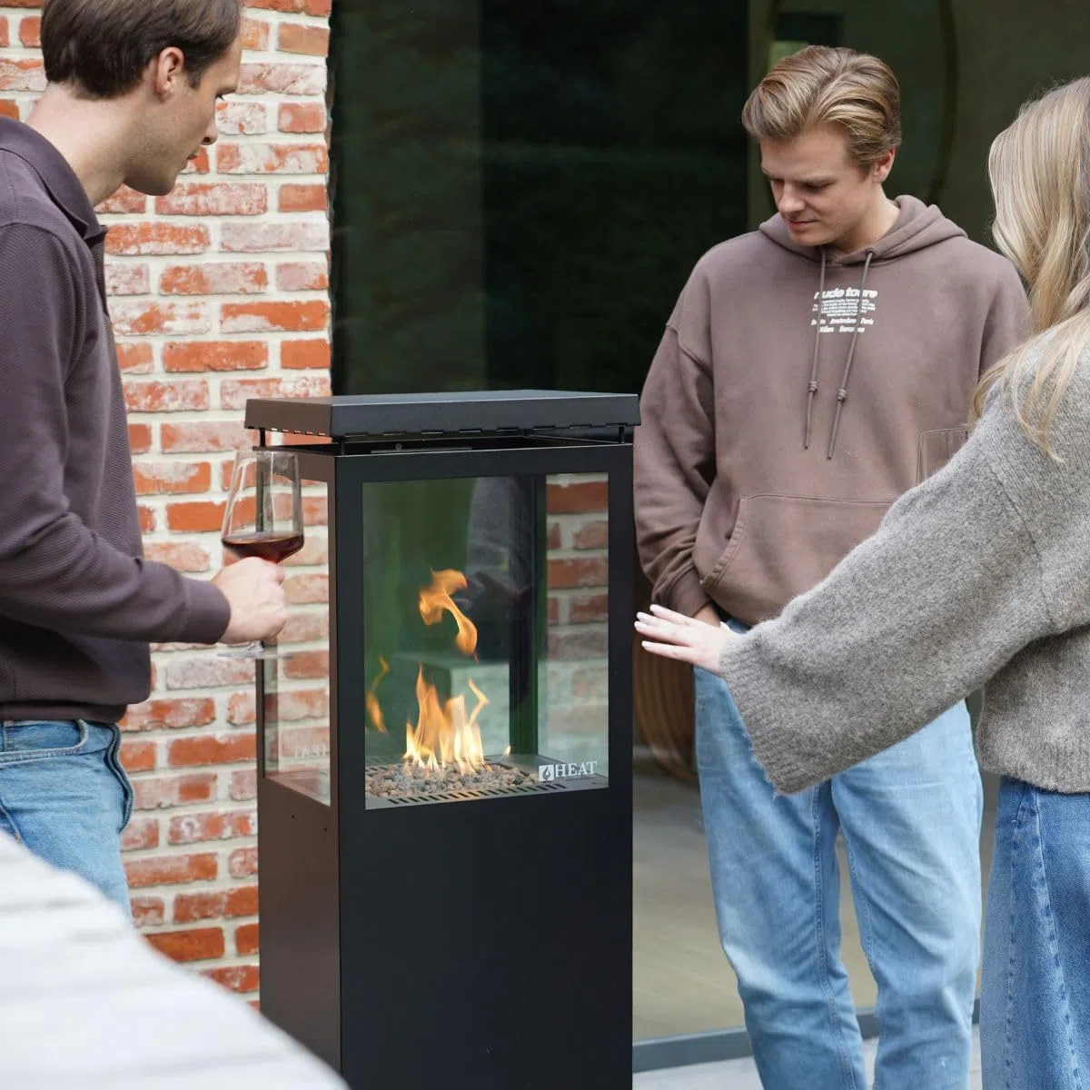 Utevarme Camino a gas per terrazza 6,5 kW 40 x 28 x 132 cm Acciaio stufa a gas nero