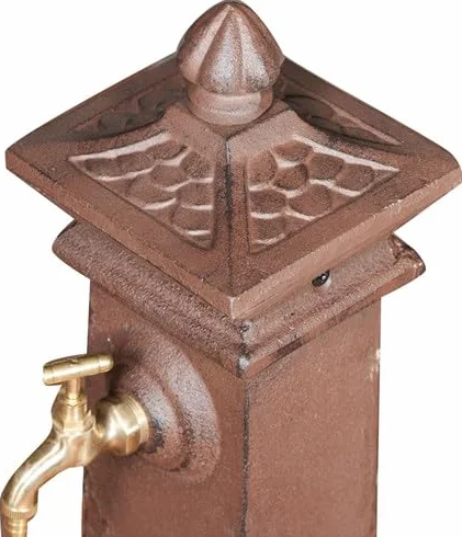 Biscottini Fontana da giardino da terra 37x30x77 cm - Fontana in ghisa con rubinetto finitura anticata - Fontane a colonna esterno - Fontanelle da giardino con griglia di scarico - Fontanella in ferro