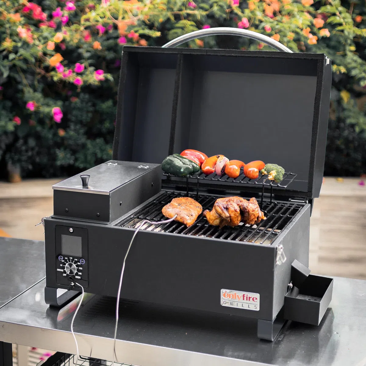 Onlyfire Griglia Portatile Nero Per Affumicatore a Pellet, Griglia a Pellet da 80°C - 260°C incl. Sensori di Temperatura Ottimo Per il Tailgating da Campeggio Per Camper