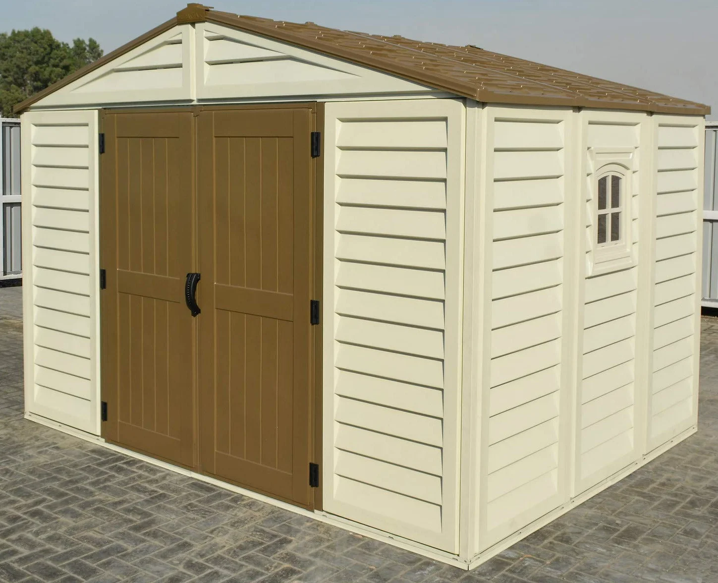 Duramax WoodBridge Plus, Dimensioni esterne (LxPxH): 324,8 x 247 x 233,2 cm — Beige e marrone