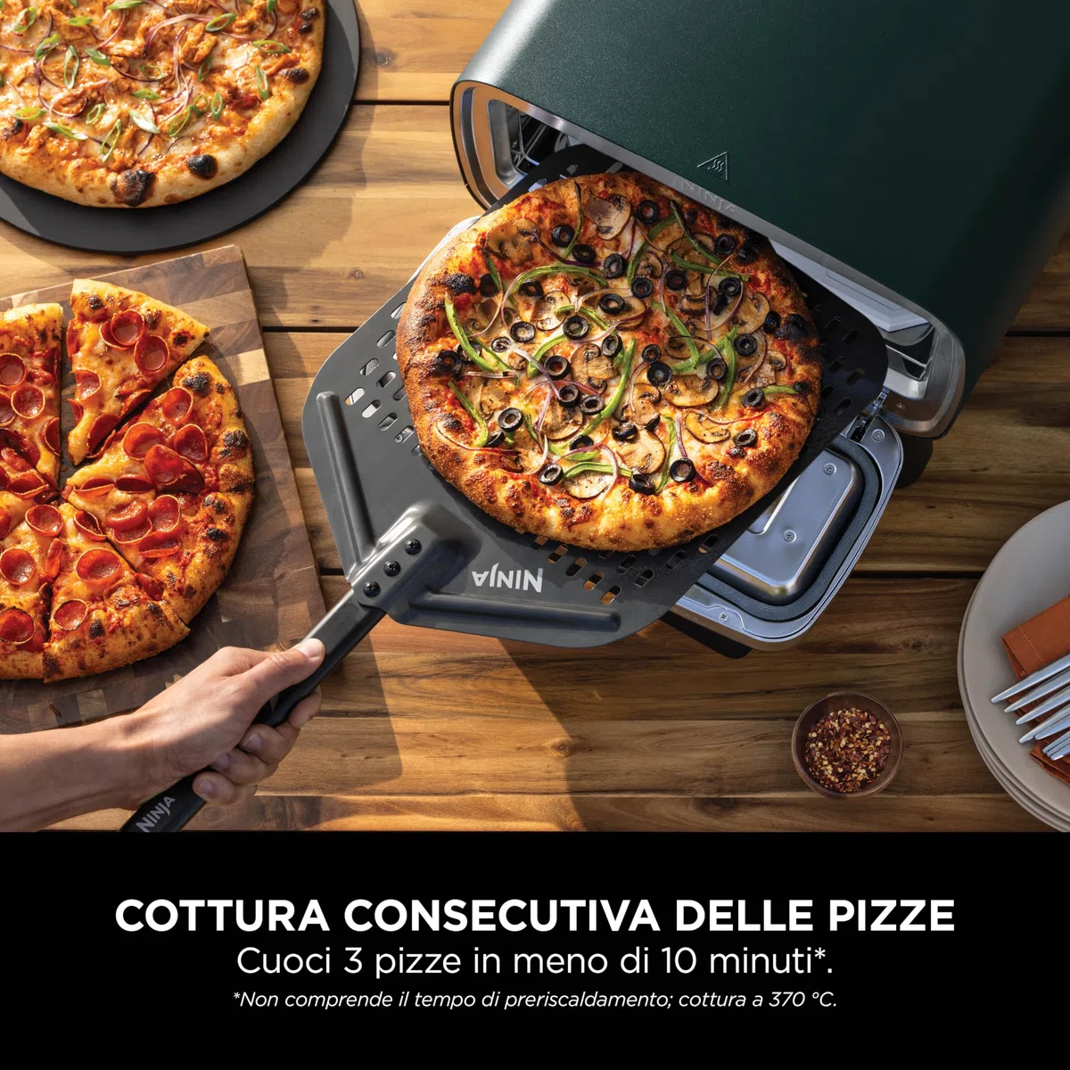 Ninja Artisan Forno elettrico per pizza e friggitrice ad aria da esterno MO201AMZEU 30 cm verde