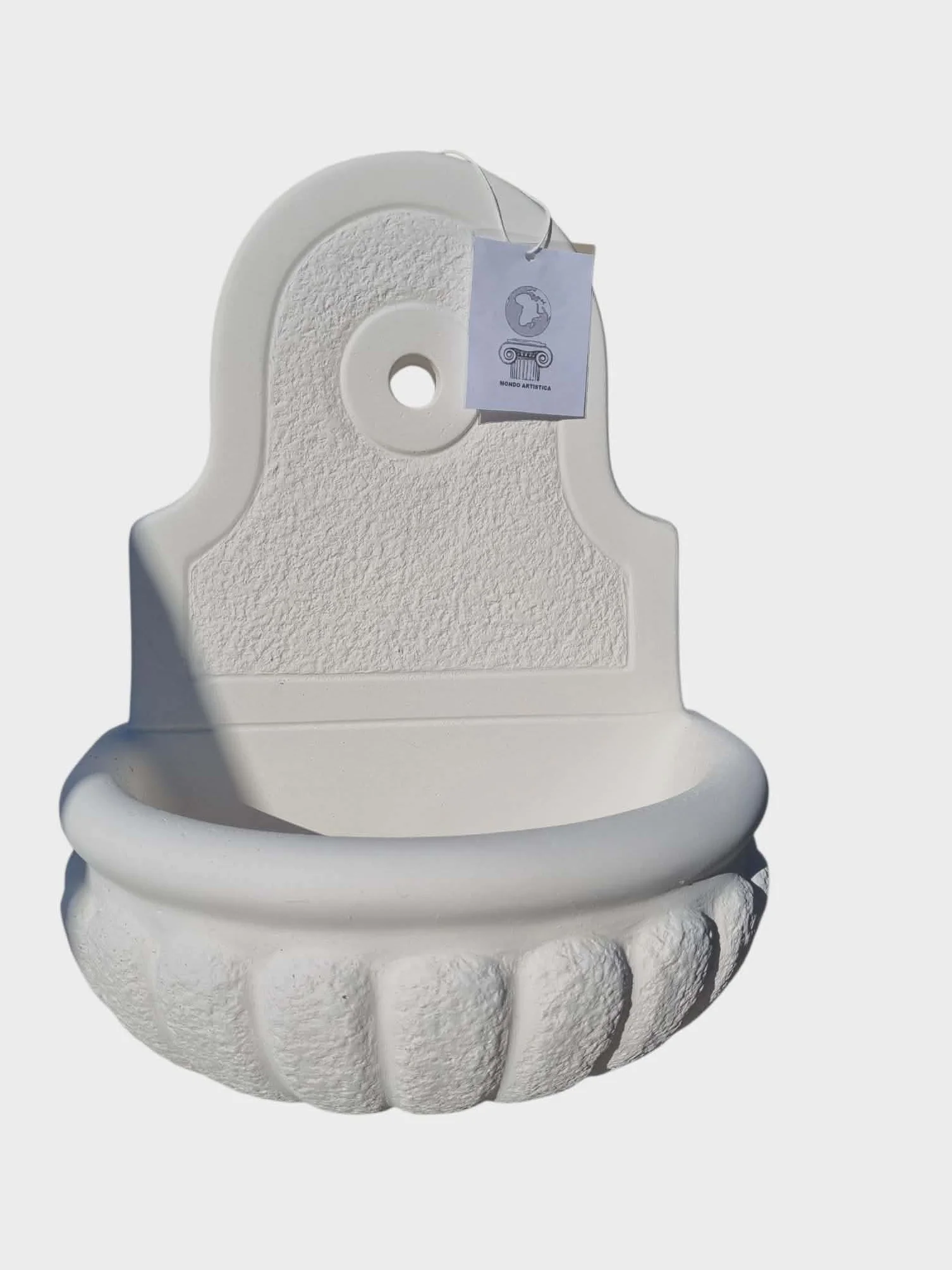 MONDO ARTISTICA Fontana da Parete Sospesa per Giardino, Cemento Bianco e Polvere di Marmo, Piccola, Per esterno altezza 48 cm
