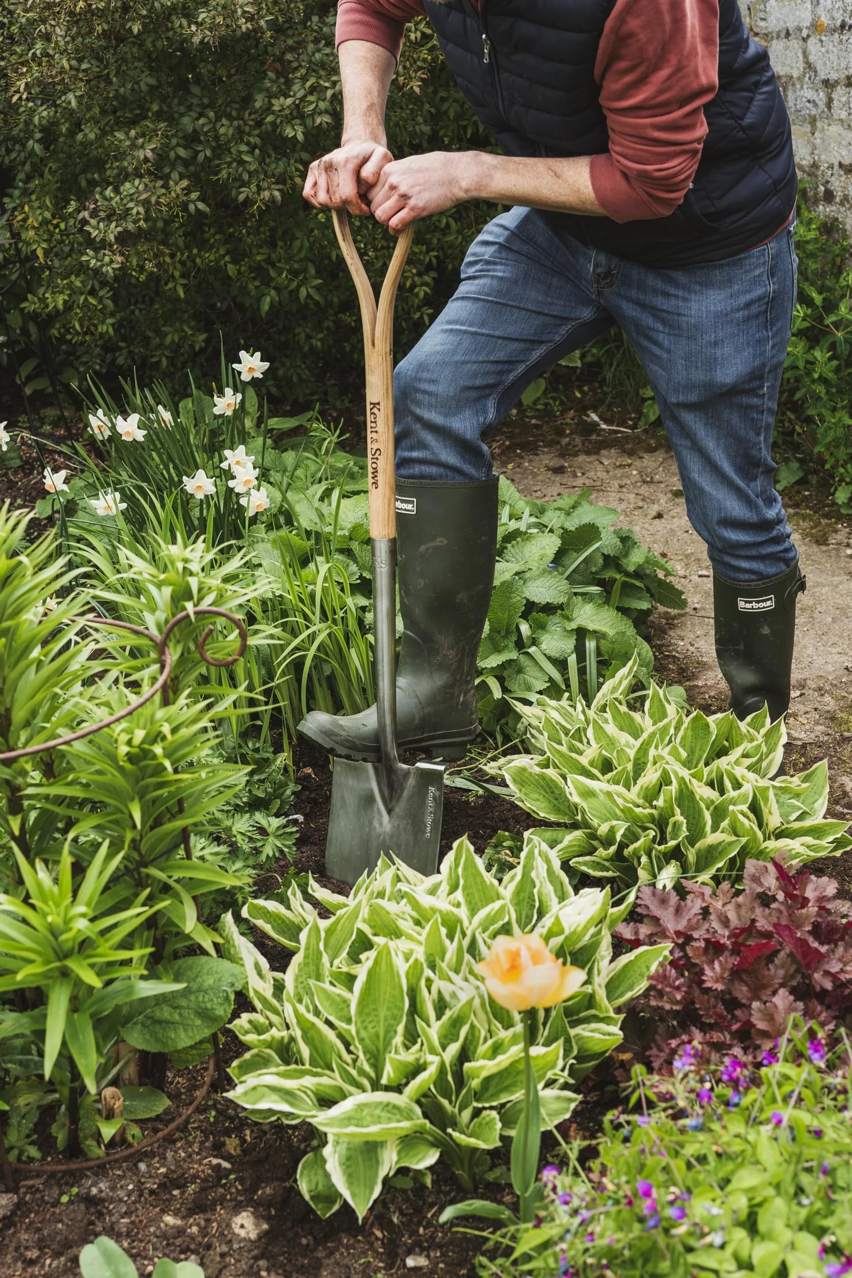 Kent & Stowe Vanga da Giardino Professionale - Acciaio Inossidabile Con Manico in Legno di Frassino, Lunghezza: 110 cm