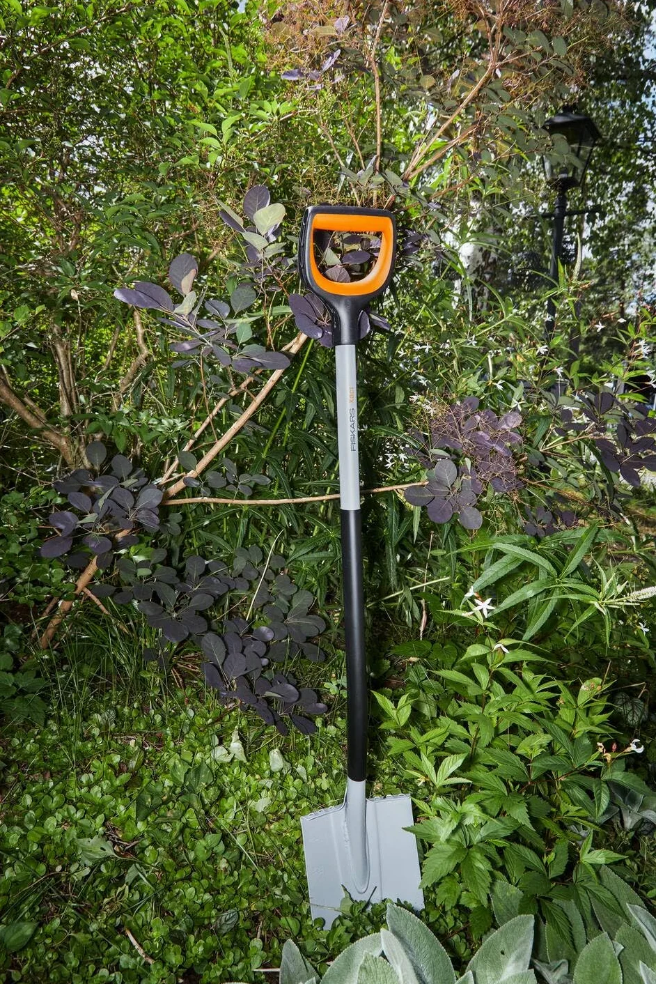 Fiskars Vanga a Punta per Terreni Duri e Sassosi, Lunghezza: 120 cm, Lama in Resistente Acciaio al Boro, Nero/Arancione, Xact, 1066729
