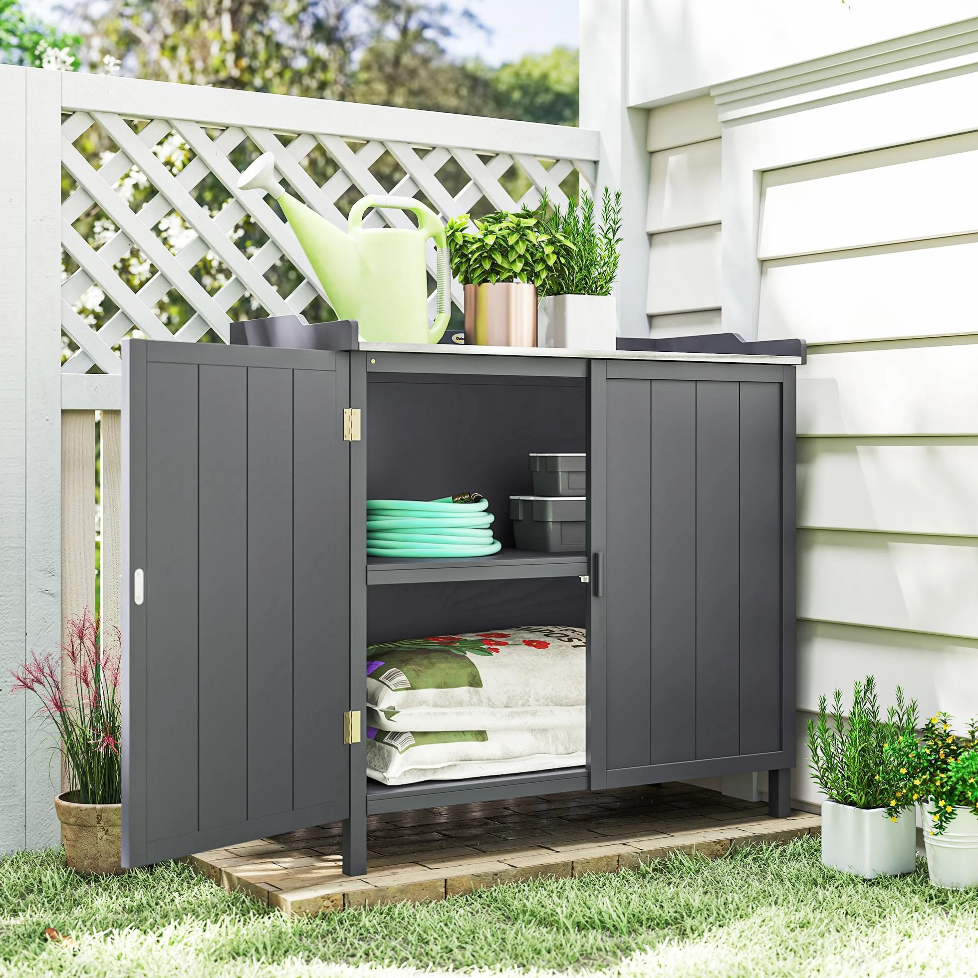 Outsunny Armadietto da Esterno in Legno di Abete con Piano da Lavoro in Metallo Zincato e 2 Ripiani Porta Attrezzi, 98x48x95.5 cm, Grigio