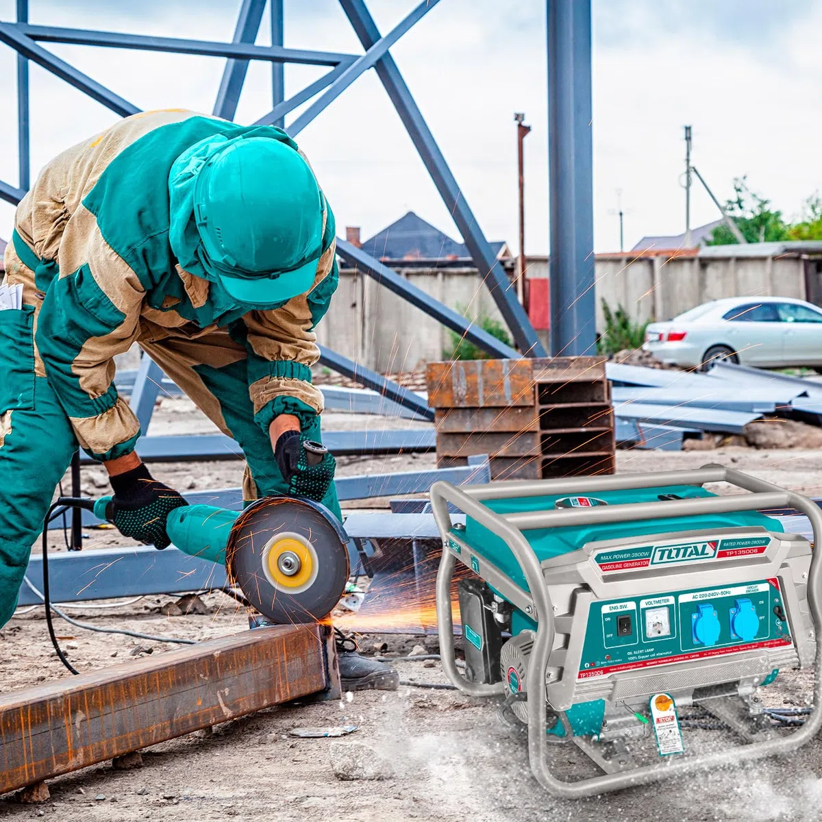 TOTAL - Generatore Di Corrente Portatile 3500W A Benzina, Motore 4 Tempi OHV, Alternatore In Rame, Avviamento Recoil, Serbatoio 15L, 220-240V, Generatore Silenziato Per Casa E Cantiere