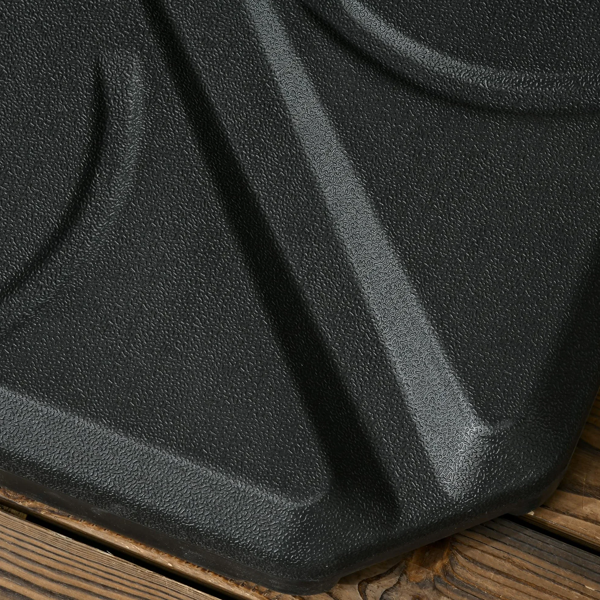Outsunny Base per Ombrellone in Plastica HDPE da 4 Pezzi, Riempibili con Acqua e Sabbia Fino a 18kg, 103x103x8.3 cm, Nero