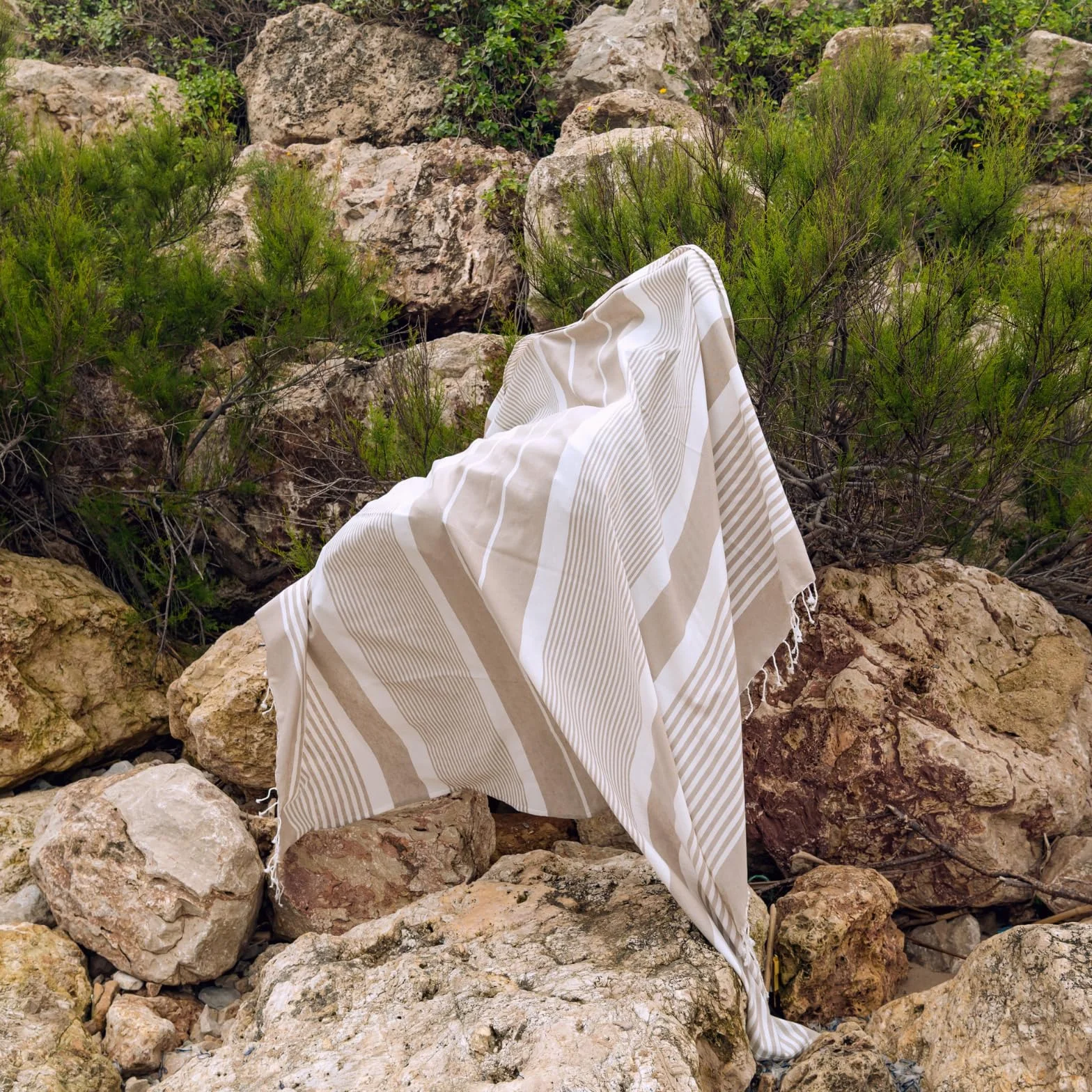MOMOMUS Fouta XXL Stuoia da Spiaggia Antisabbia Boho Beige 210 x 240 cm