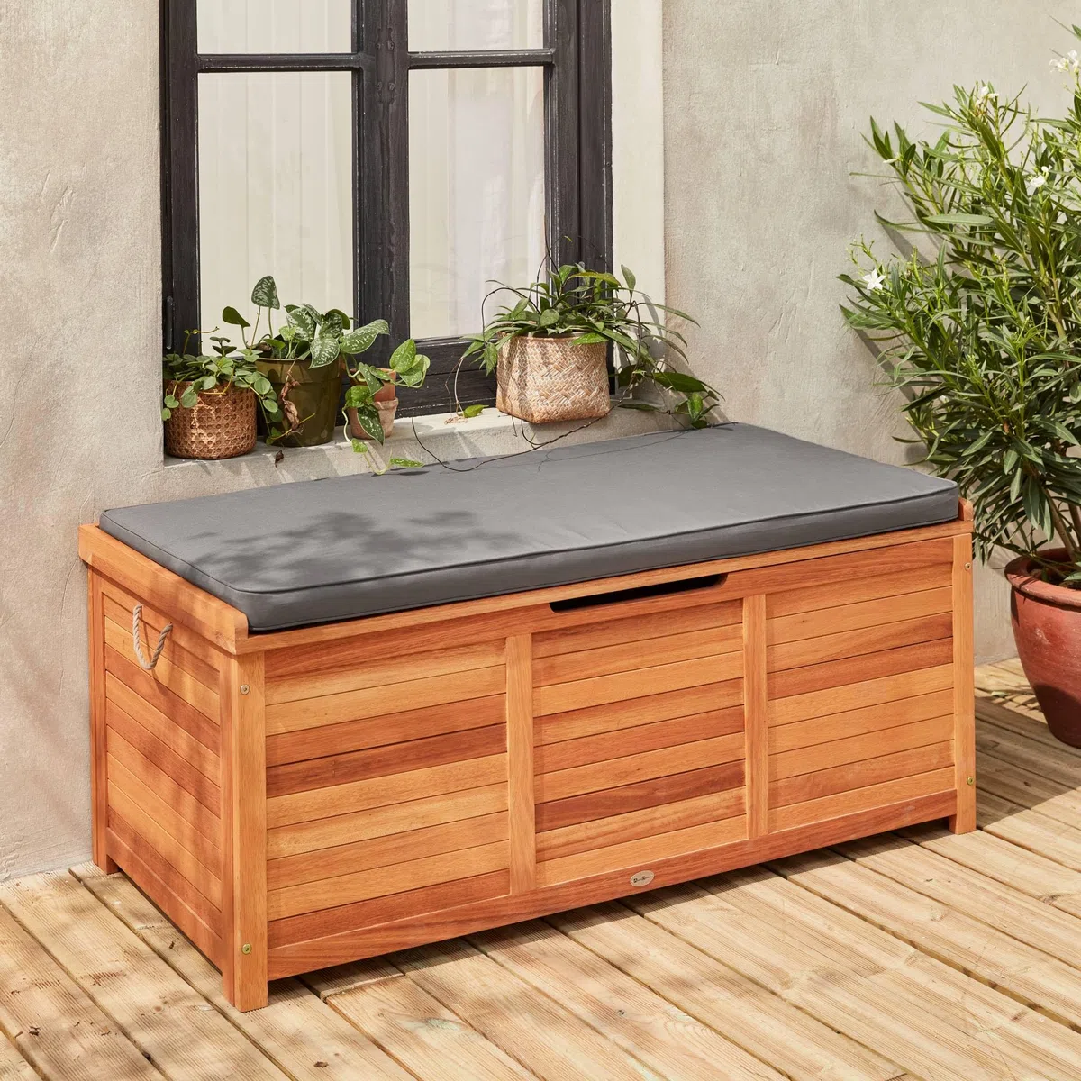 sweeek Cassapanca da Giardino in Legno 200L con martinetti Marrone Naturale - 125x60x96 cm