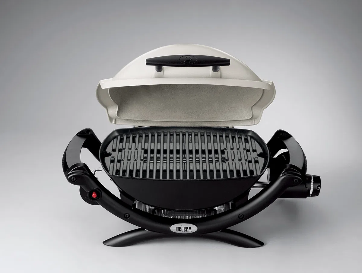 Weber Q1000 BBQ a Gas Barbecue Portatile 43x32cm 1 Bruciatore Ghisa Smaltata Alluminio pressofuso