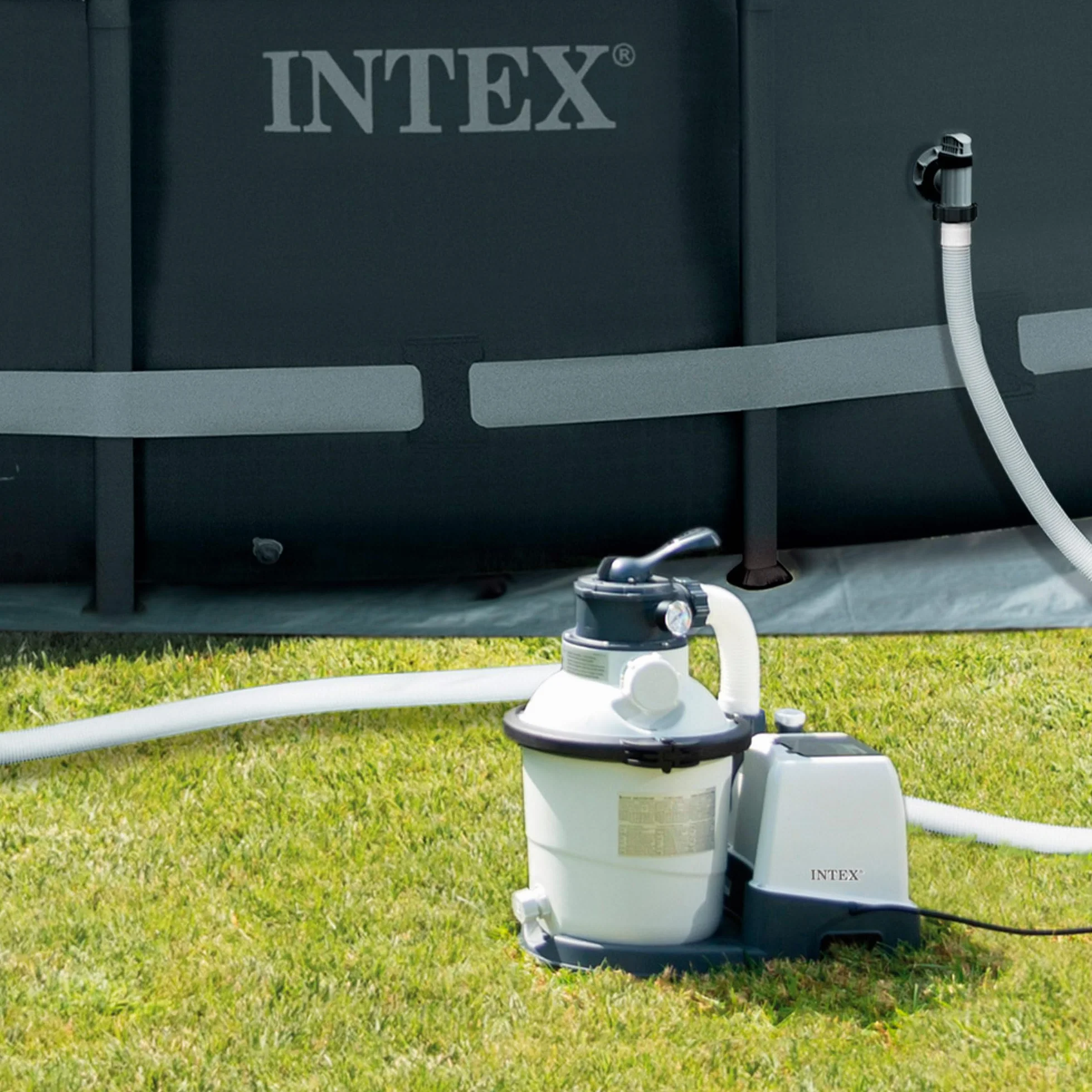 Intex 26642 – Pompa Filtro a Sabbia Krystal Clear, Flusso d'Acqua 3500 L/h, Flusso di Sistema 2000 L/h, Plastica, Bianco