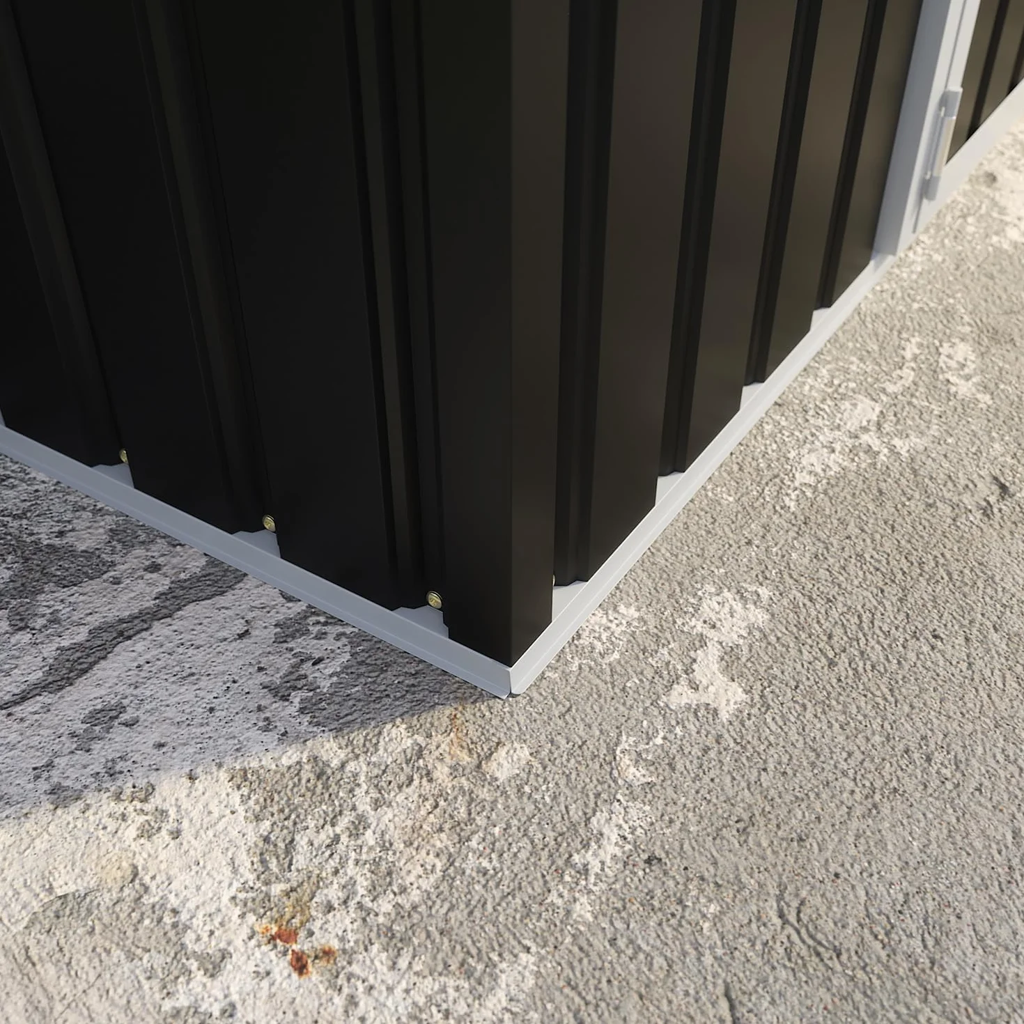 Casetta Da Giardino In Acciaio Zincato 2,56x2,56xh2,16m, 6,55mq, Deposito Attrezzi con Tetto Spiovente, Porta Battente (Nero)