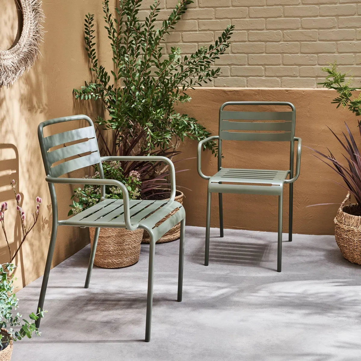sweeek Set 2 sedie da Giardino bistrot in Acciaio Verde Kaki 50.4x53x79.5 cm