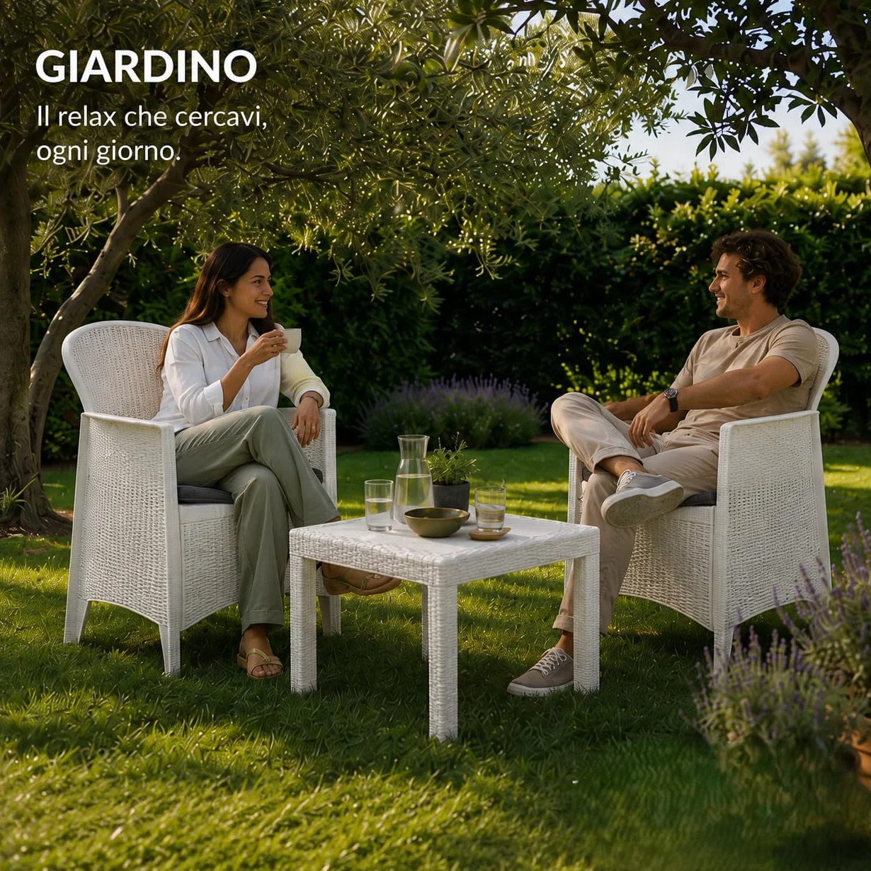 Salottino da Esterno 2 Posti Set da Giardino con Cuscini e Tavolino, Lounge Resistente alle Intemperie, Effetto Rattan Bianco 3 Pezzi