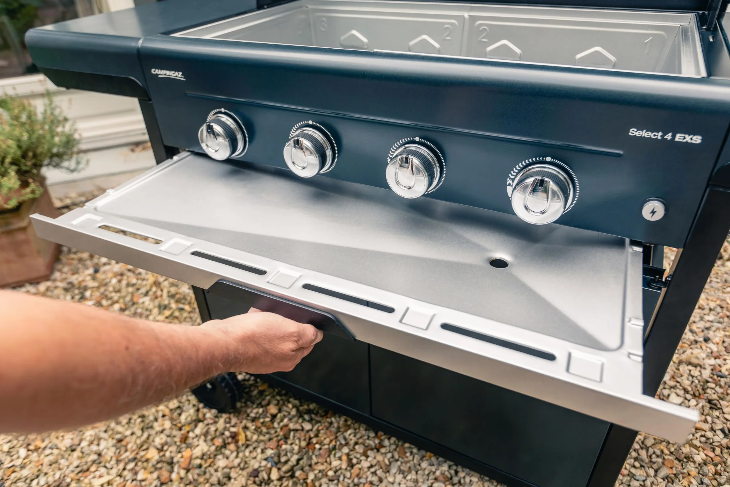 Campingaz 4 Series Select L Barbecue gas Set 4 bruciatori acciaio inox 12 kW con piastra extra