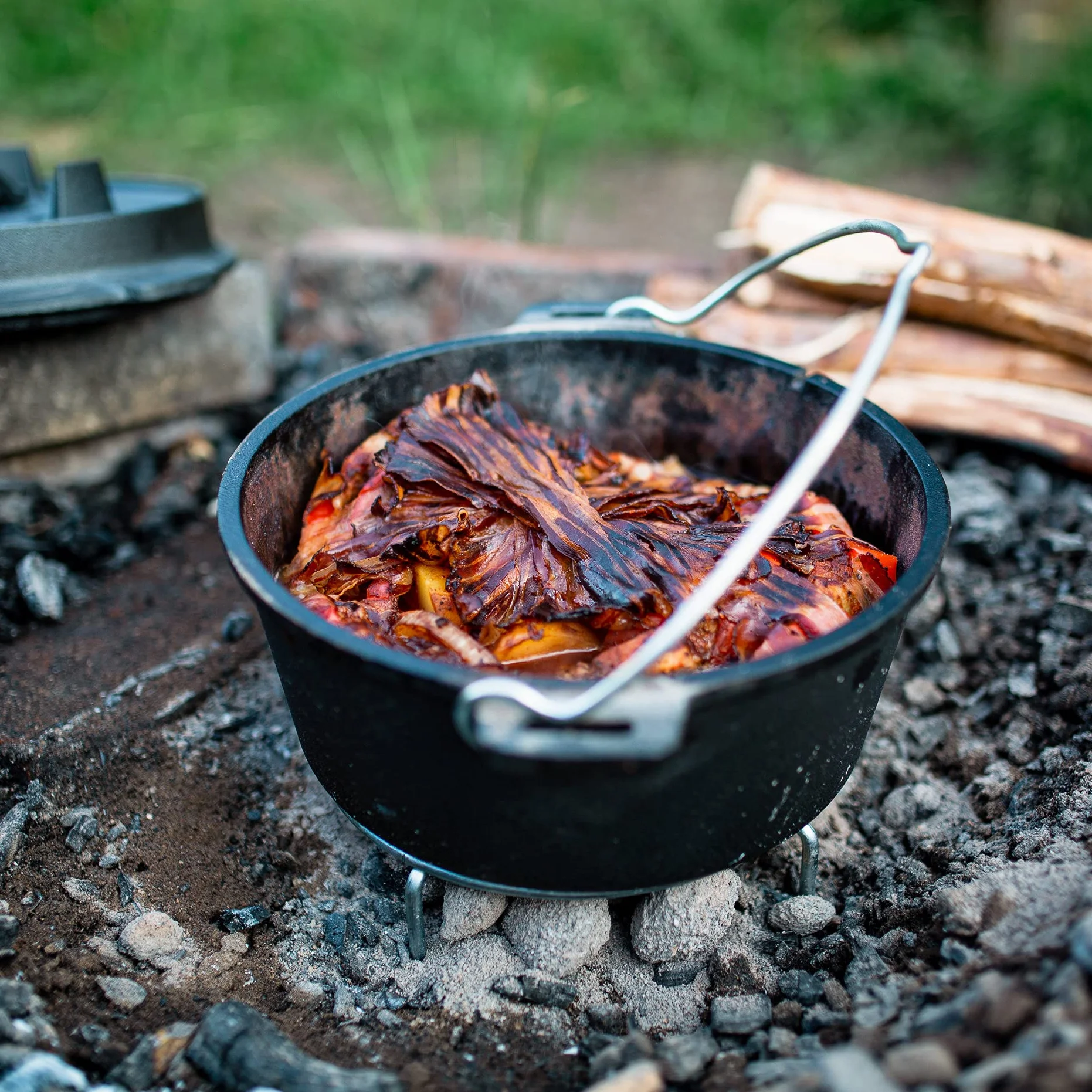 BBQ-Toro Forno Olandese Serie Premium I già cotto - preseasoned I Diverse dimensioni I pentola in ghisa I tostatrice con alza coperchio ((D) - DO9PX - 9,0 litri, pentola senza piedi)