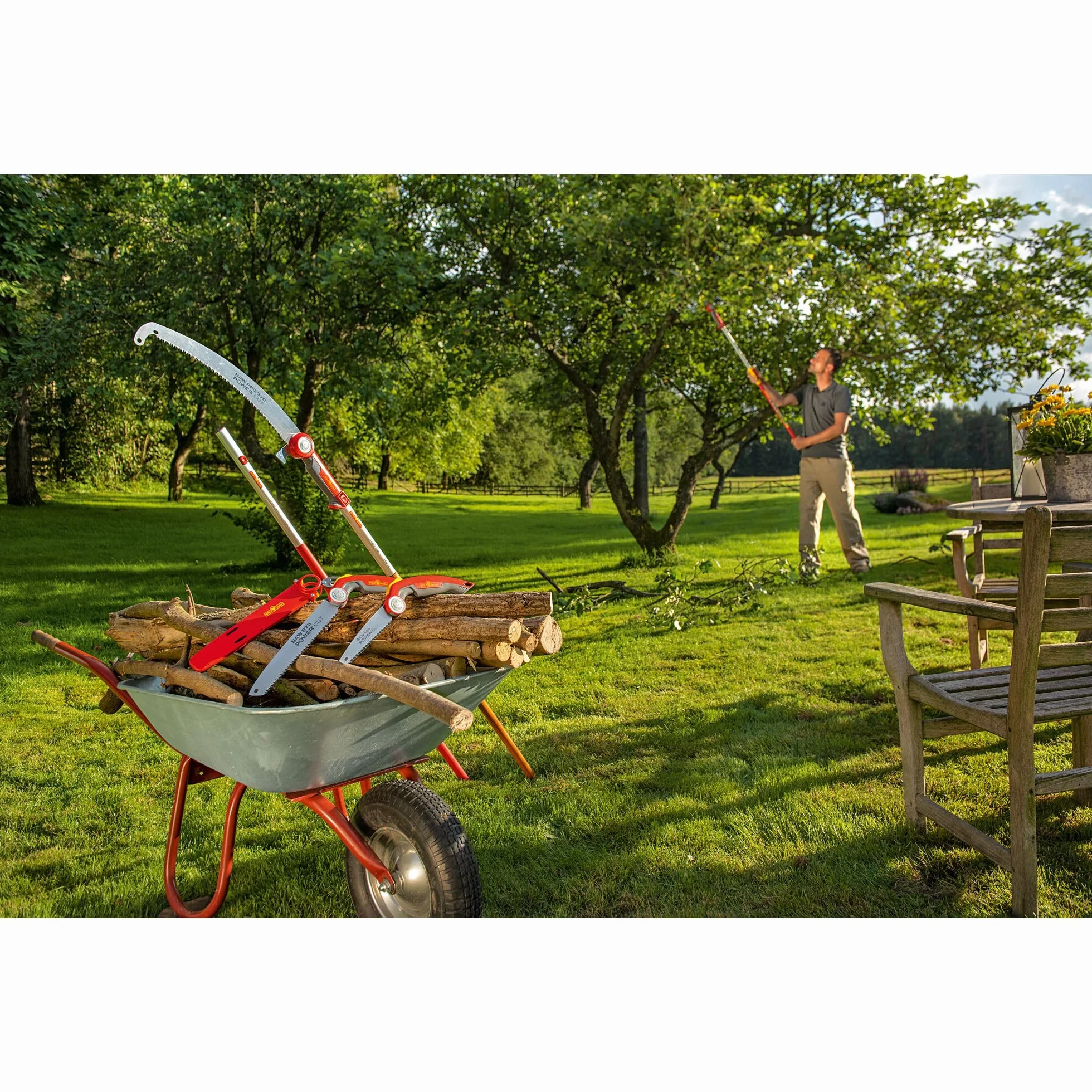 Segaccio professionale WOLF-Garten modello POWER CUT SAW 370 con sistema di attacco rapido multi-star®