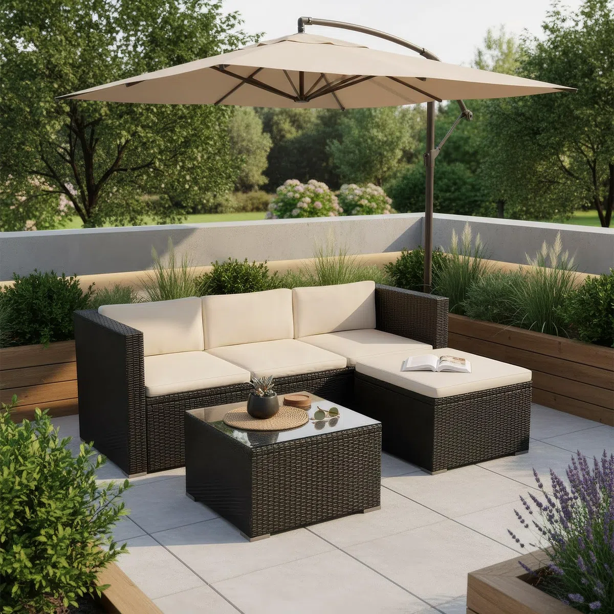 Juskys Lounge in polyrattan Punta Cana M resistente alle intemperie con divano 3 posti, sgabello, tavolo e cuscini per 3-4 persone - lounge da giardino Set di mobili da giardino nero/crema