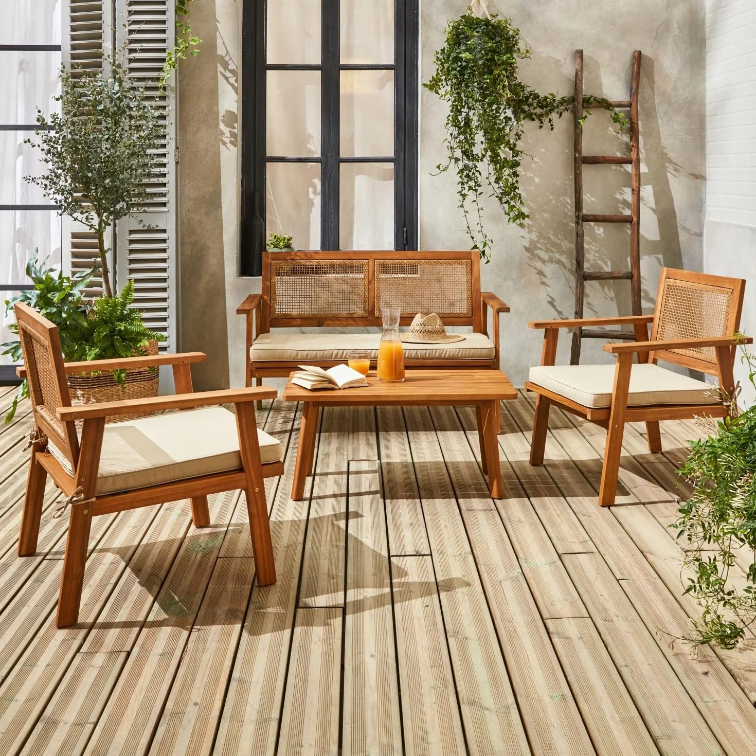 sweeek Salotto da Giardino in Legno e Canna Rotonda, 4 posti Marrone Naturale - 117x64x74 cm