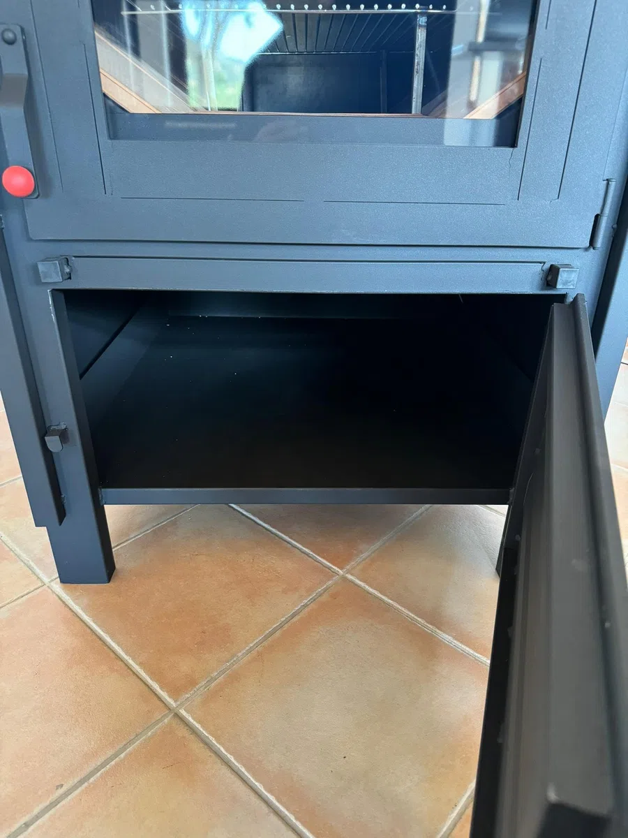 Forno a legna a cottura indiretta camera in refrattario 81x103