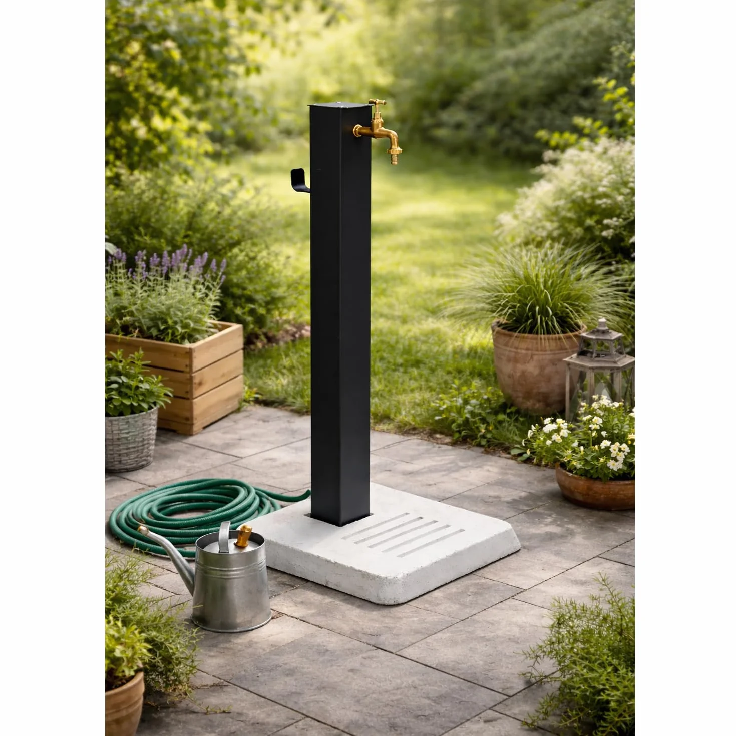 Fontana da Giardino Antracite con Base in Cemento, Fontana da Esterno in Acciaio Verniciato, Rubinetto in Ottone con Tubo Flessibile e Raccordo e portatubo, Fontanella per Esterni Made in Italy