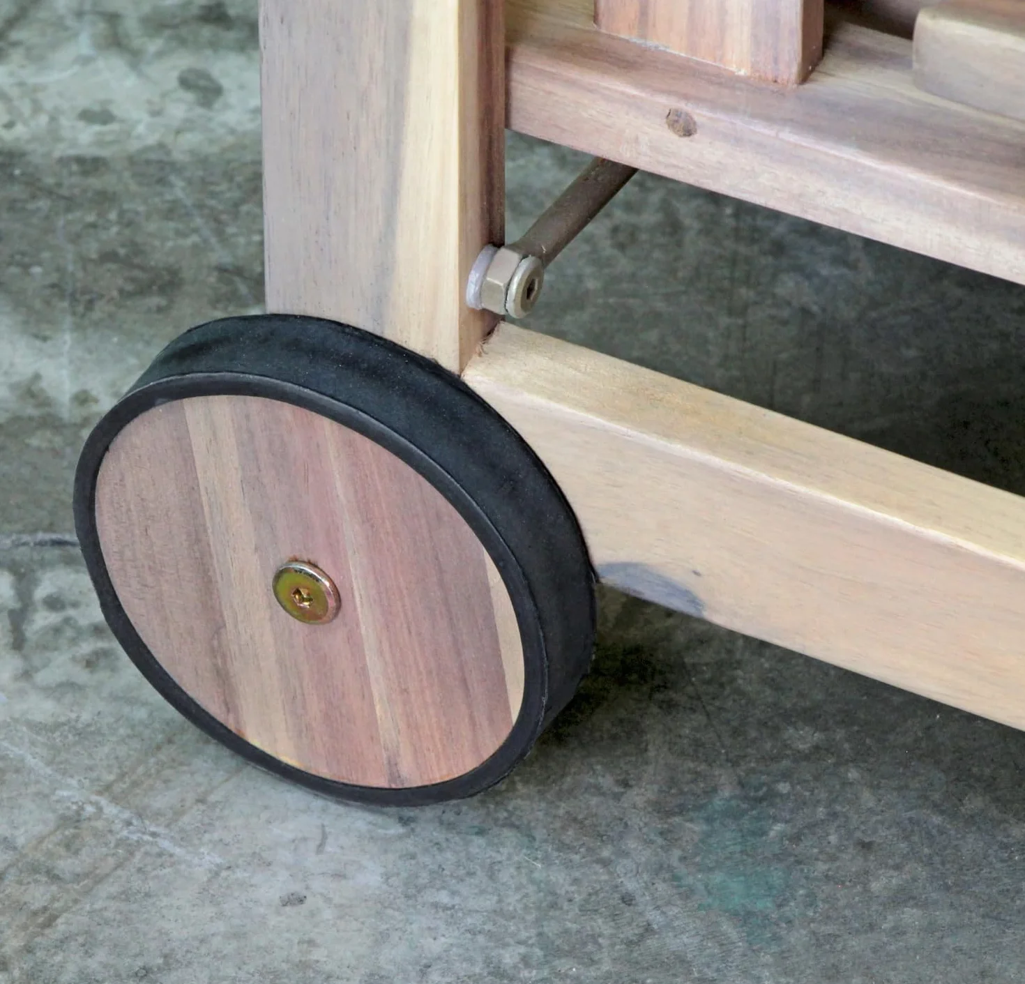 Brigros Estosa Set tavolo in legno da giardino Acacia 4 sedie pieghevole trasportabile