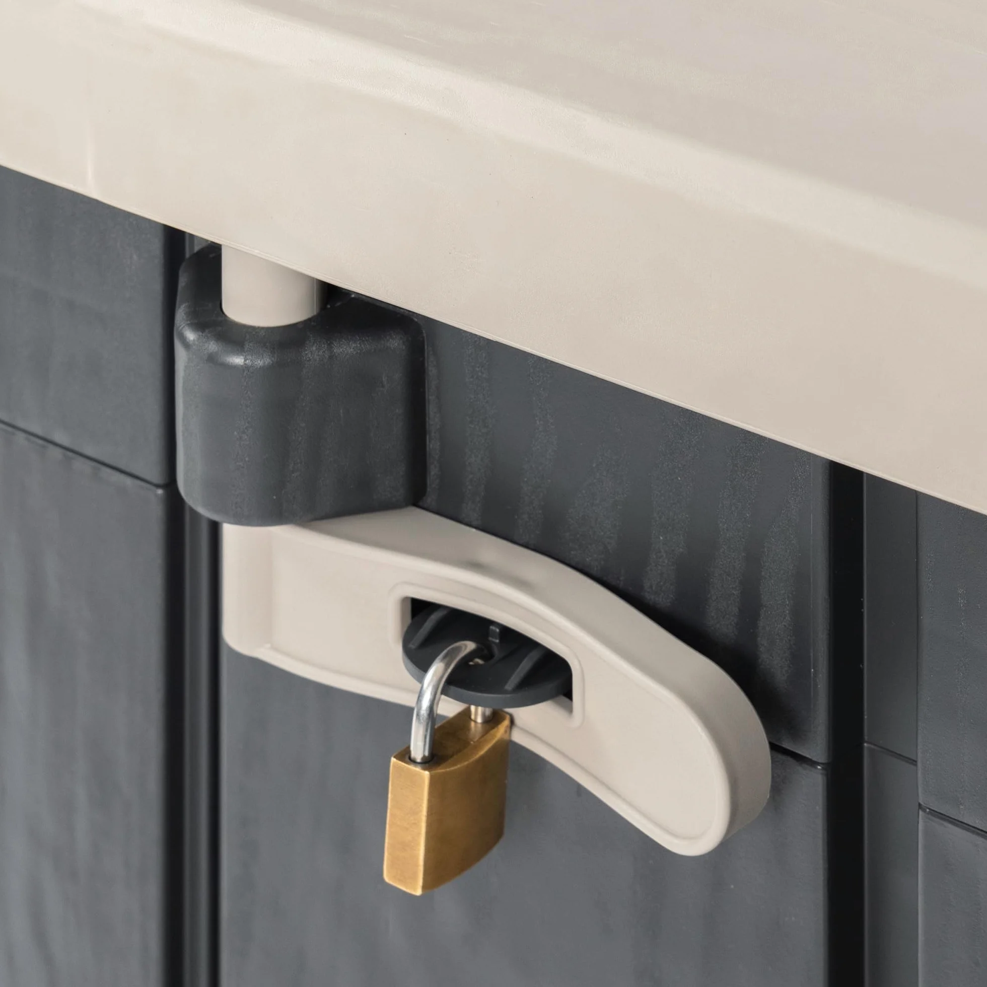 TOOMAX Stora Way Baule da 842L portattrezzi effetto legno antracite/grigio tortora 129,5x74,5x111h cm