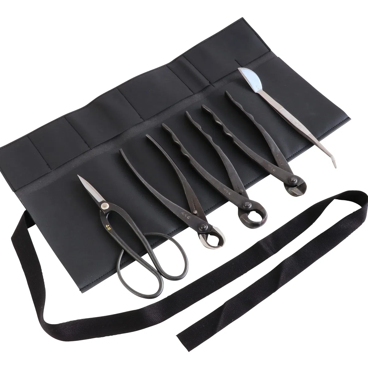 Wazakura Made in Japan - Kit di 5 attrezzi per bonsai con borsa in rotolo: forbici per bonsai Yasugi in acciaio Ashinaga, tronchese concavo, taglierina a pomello, tronchese per fili, pinzette, set