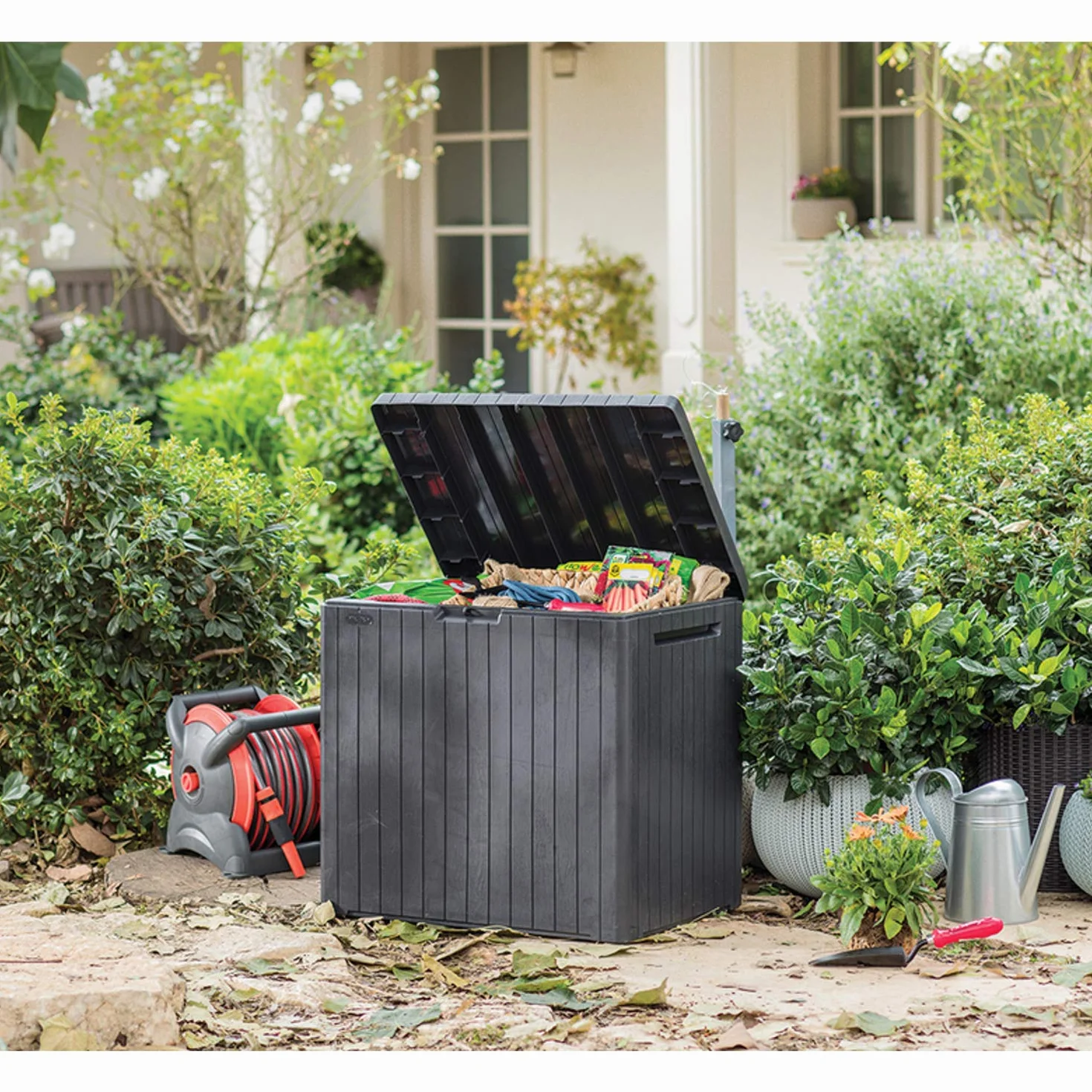 CURVER City Storage Box - Contenitore da giardino, resistente alle basse temperature e ai raggi UV, 113 l