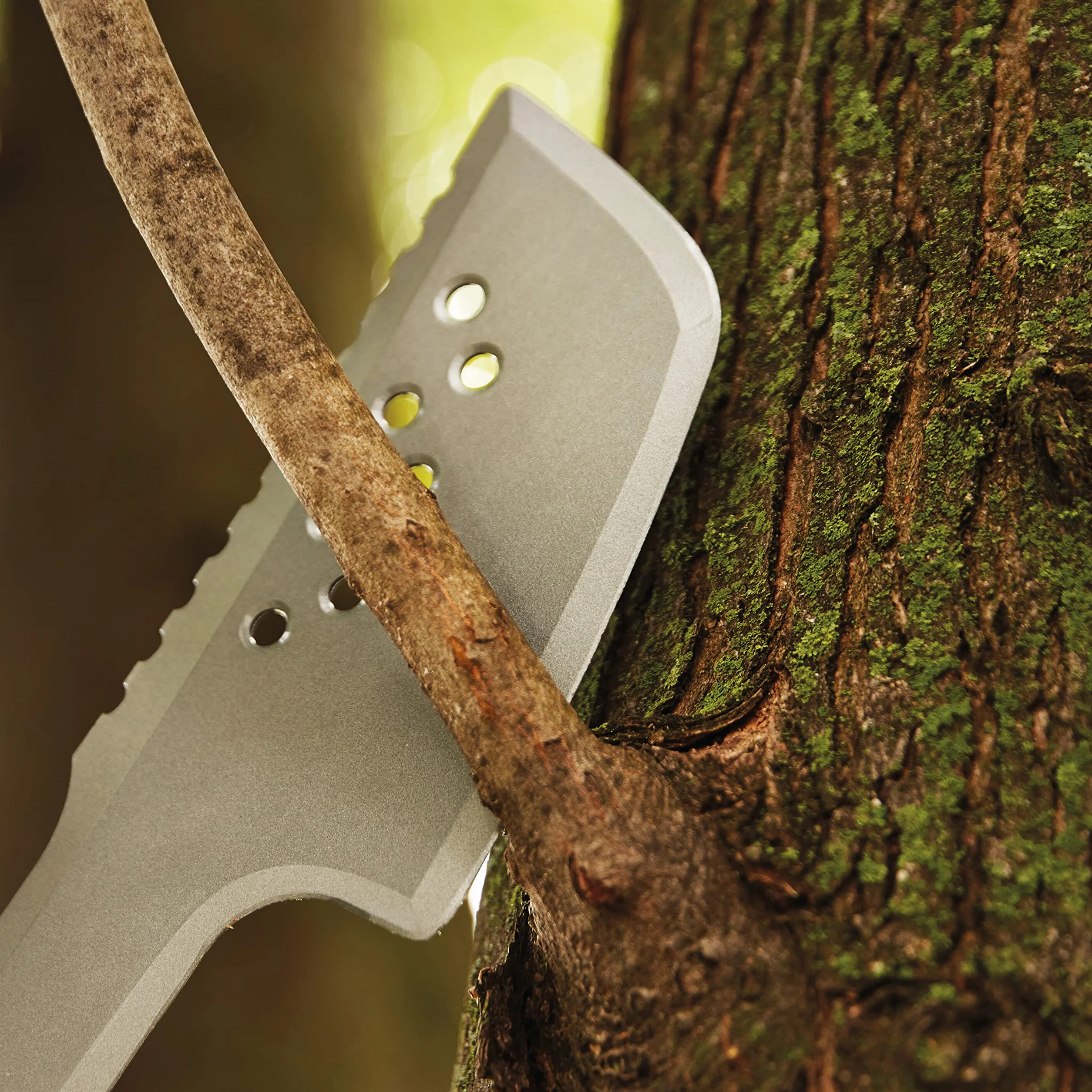 Fiskars Machete-Ascia 46 cm, Lama in Acciaio Temprato, Fodero in Nylon, Nero/Arancione