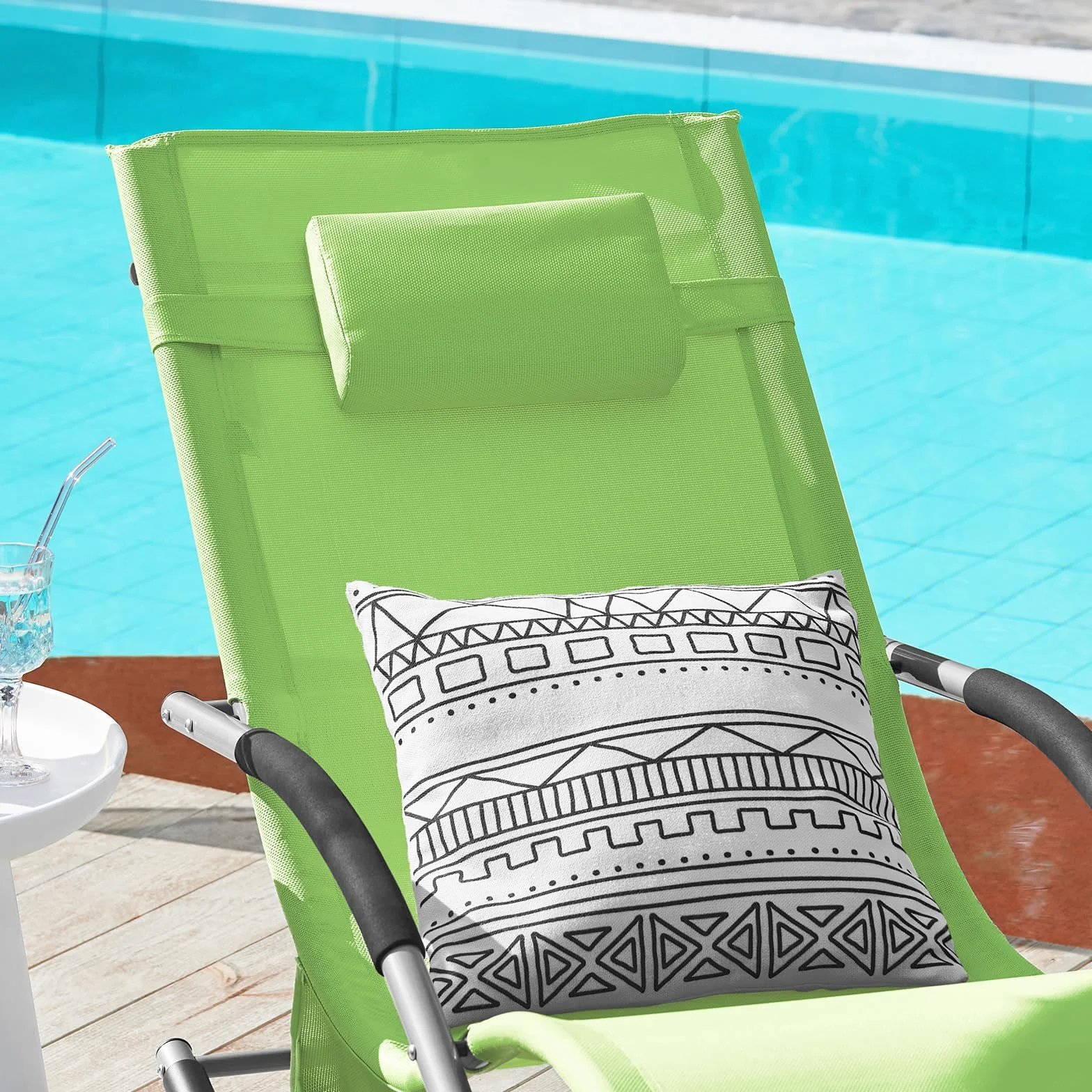SoBuy Lettino a Dondolo da Giardino in Textilene Verde 150x63x87cm OGS28-GR