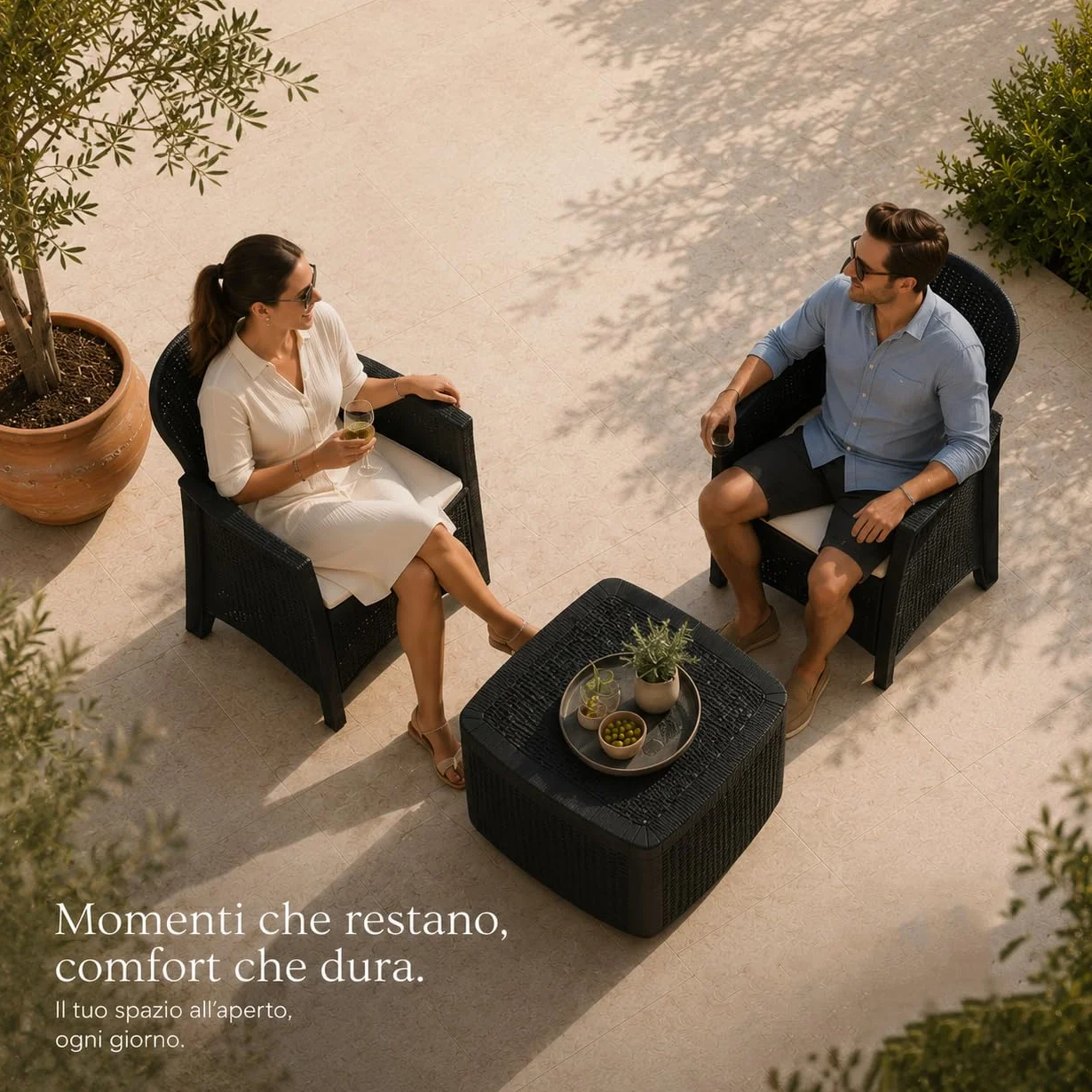 Set di Mobili da Giardino Antracite Tree con Tavolo e Due Poltrone