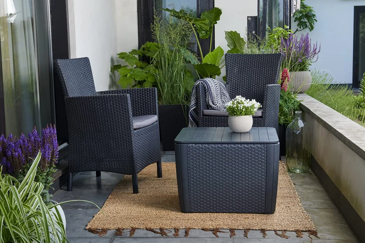 Keter Iowa Poltrona da Giardino Effetto Rattan con Cuscino 62x60x89H Grafite