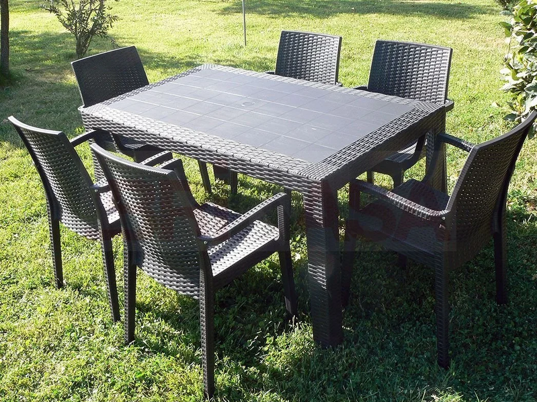Dimaplast2000 AMZ004 Set Giardino Tavolo e 6 Poltrone Resina Effetto Rattan 140x80x72 cm Antracite