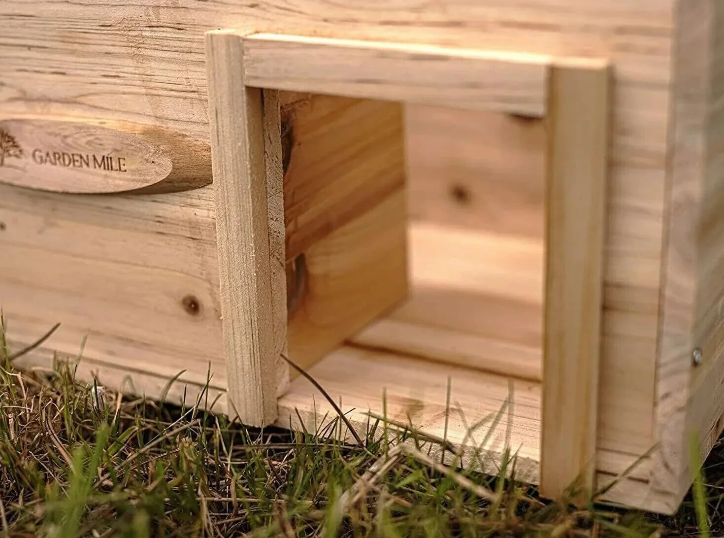 Garden Mile Habitat per riccio hibernation shelter durevole in legno a prova di predatore stazione di alimentazione casa tetto in legno giardino fauna selvatica