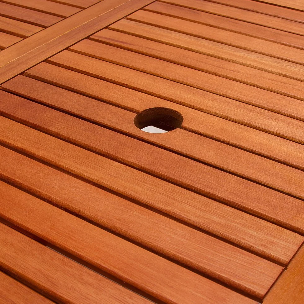 Tavolo da Giardino in Legno di Acacia Pieghevole 160x85cm Ovale FSC Portata 80 kg con Portaombrellone