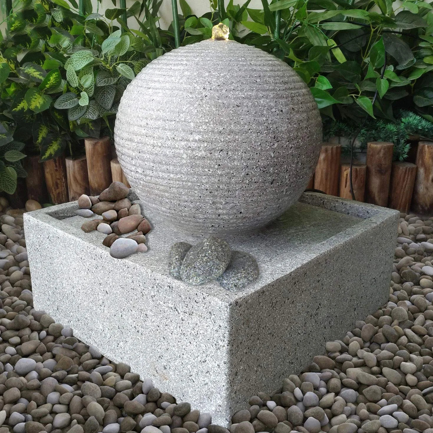 FONTANA DA GIARDINO, FONTANA MODERNA, FONTANA INTERNI, FONTANA PER INTERNI, FONTANA A LED, FONTANA PER GIARDINO, CON LUCI A LED (Fontana da giardino moderna grigio-chiaro con luci a led)