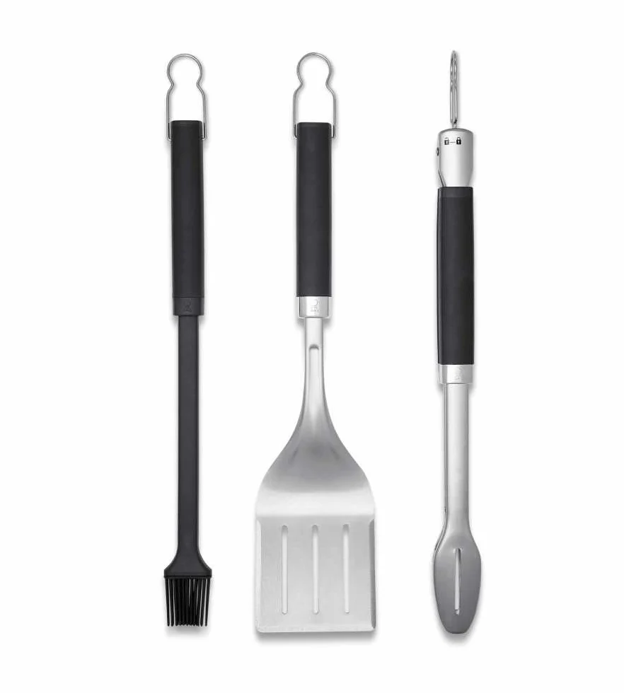 Weber Set di Utensili Premium per Barbecue - 3 Pezzi in Acciaio Inossidabile, Composto da Pinza per Barbecue, giravolta e Pennello, con Manici pratici, Lavabile in lavastoviglie - Argento (6764)
