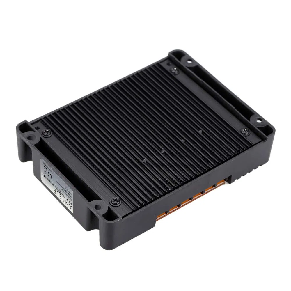 Solar Charge Controller 20A 12V 24V PWM LCD Schermo Protezione Sovraccarico CMG-2420