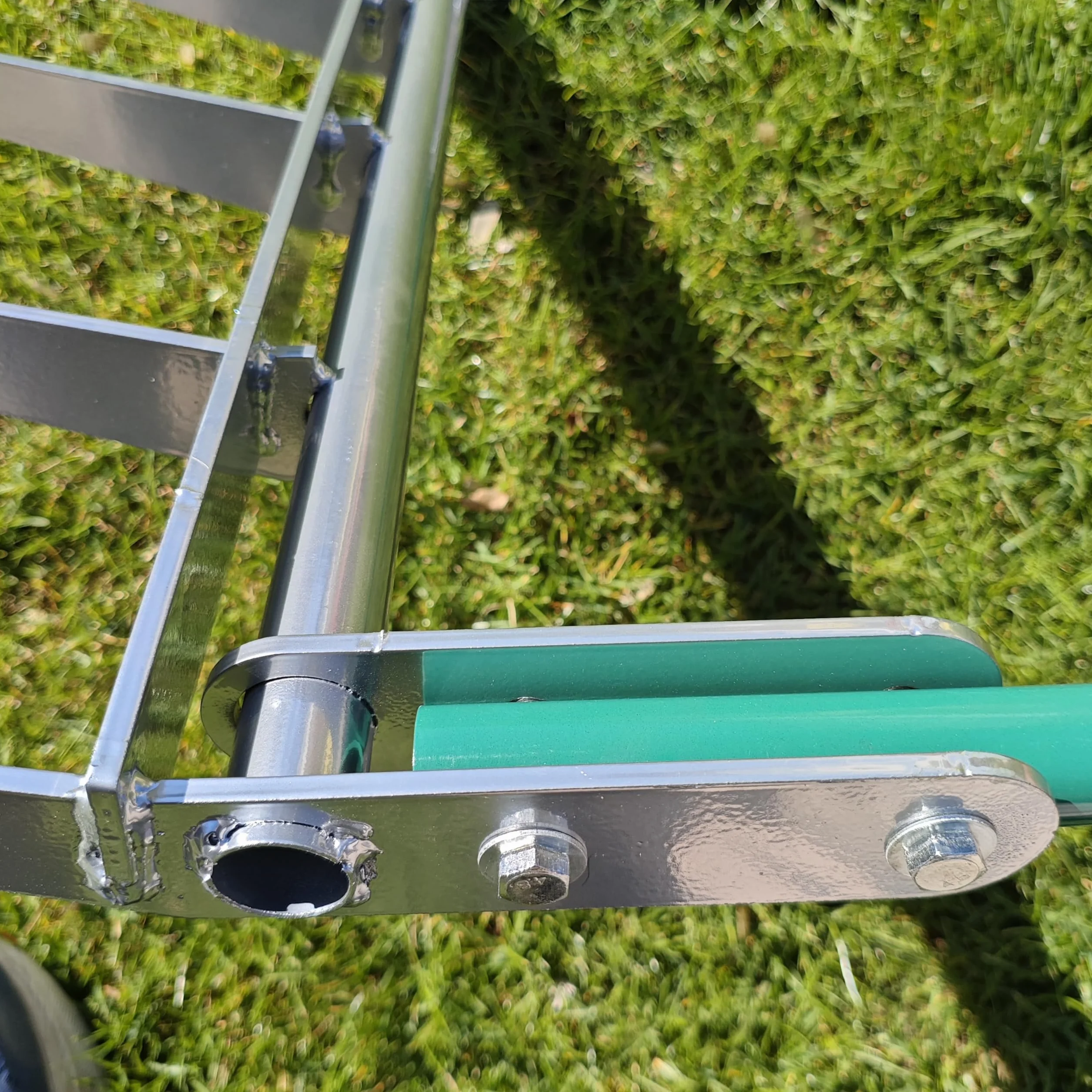Forcella professionale Broadfork Forke – ideale per allentare e riordinare profondamente – Larghezza di lavoro 50 cm – Lunghezza denti 30 cm