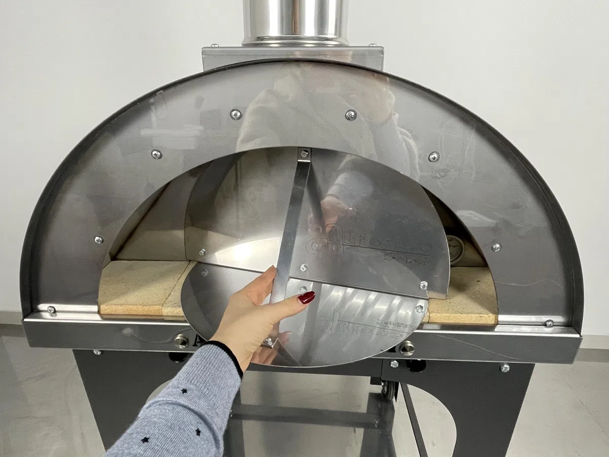 Forno a legna da esterno Alfonso 4 pizze con carrello, mattoni refrattari 3 cm, pirometro 500°C, acciaio inox - Made in Italy