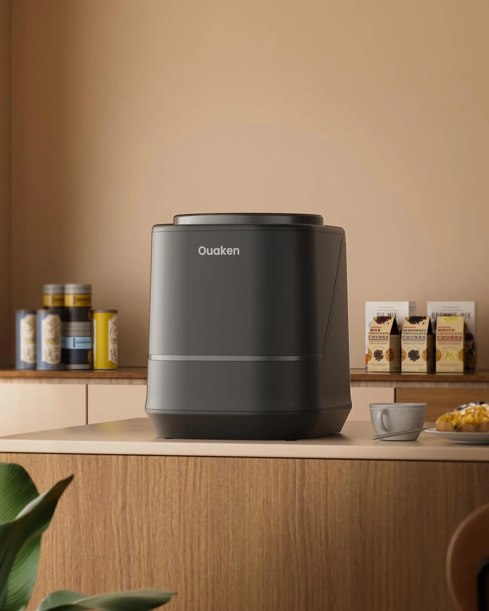 Composter Elettrico da Cucina 4L, Intelligente, Silenzioso, Autopulente, Trasforma Rifiuti in Fertilizzante, Nero