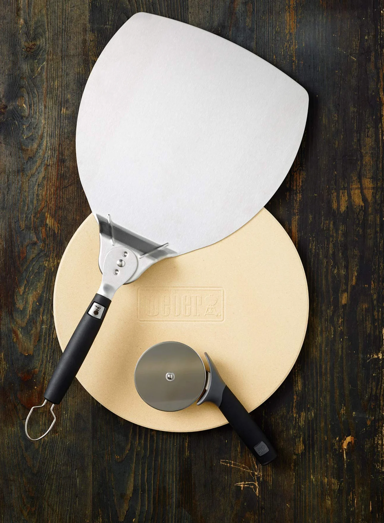 Weber Atizador de Pizza de Acero Inoxidable con Mango Plegable, Lavable en Lavavajillas, Negro/Plateado