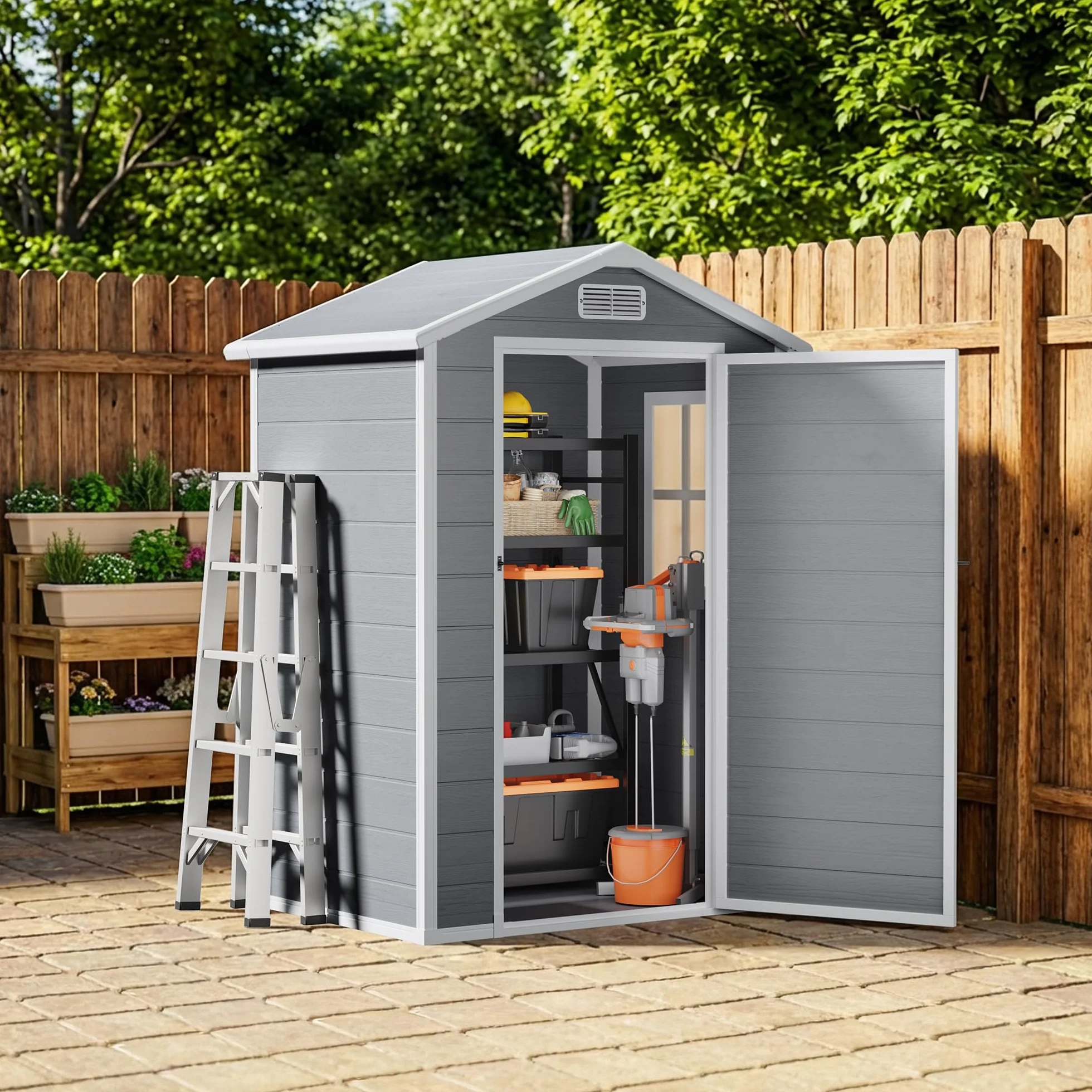 Casetta da Giardino in Resina 122x92x187 cm Capanno Porta Attrezzi con Finestra e Ventilazione Grigio