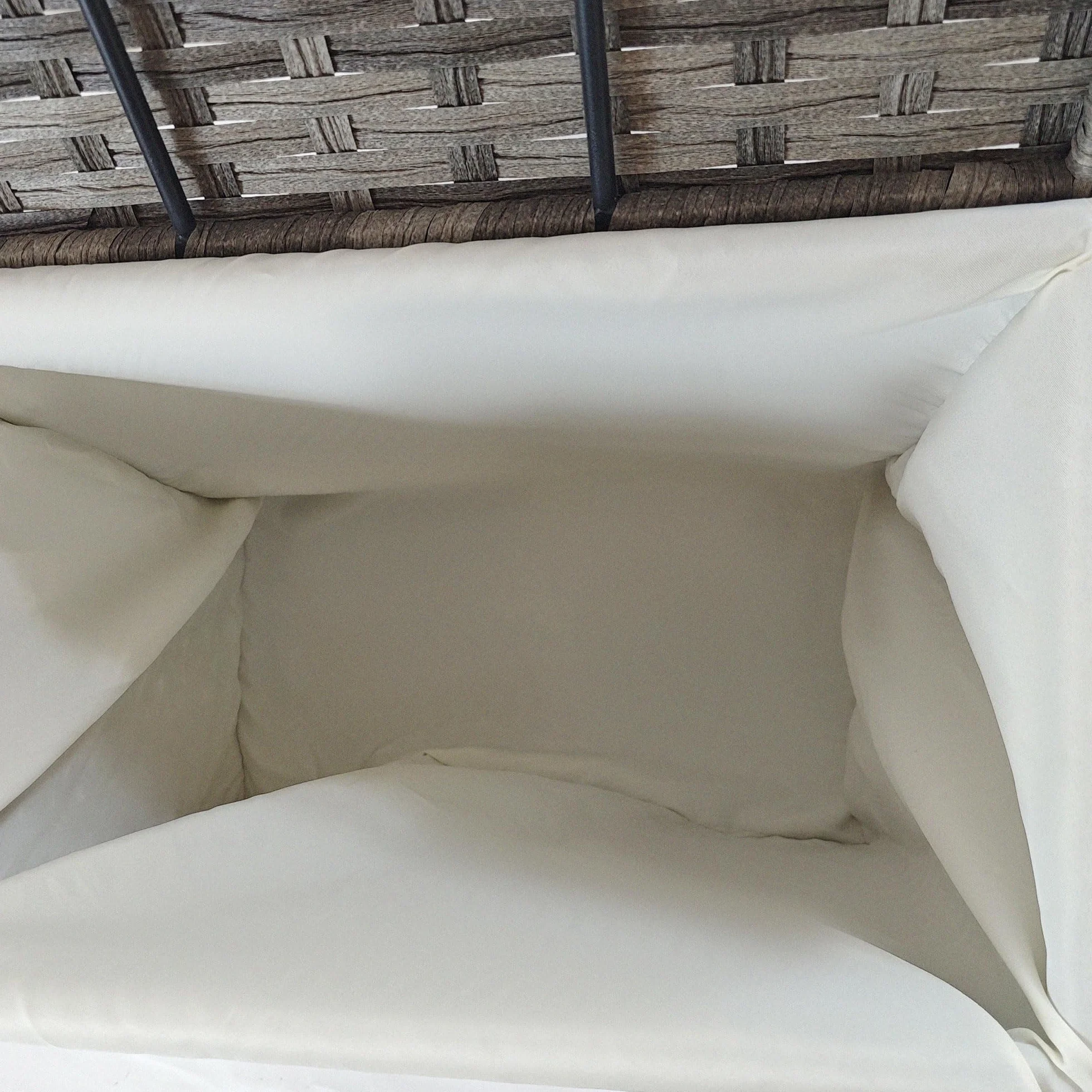 Outsunny Baule da Giardino in Rattan PE, Cassapanca da Esterno con Piedini Antiscivolo e Rivestimento Interno in Tessuto Impermeabile, 57x34x62cm, Grigio e Beige