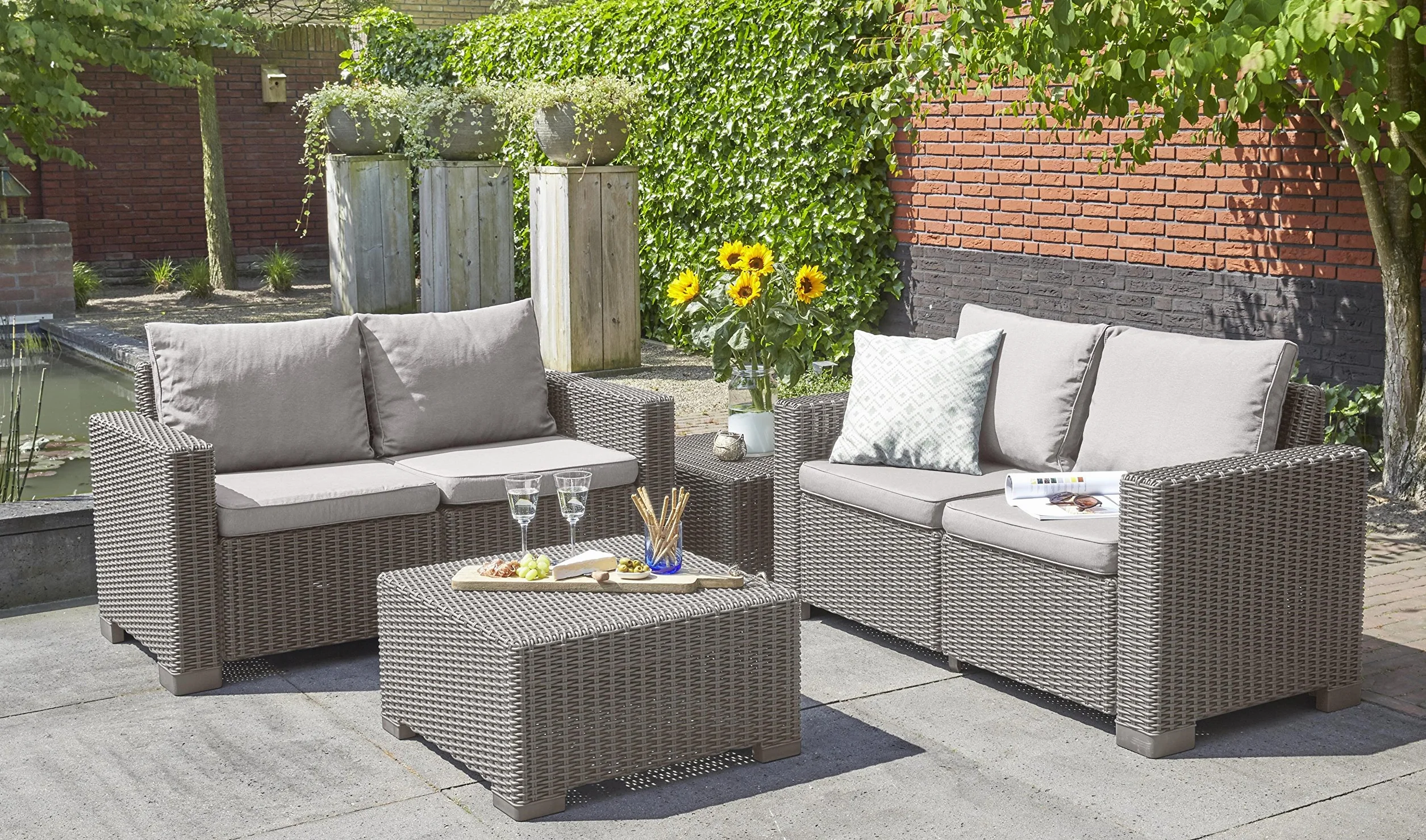 Keter California Divano da Giardino 2 Posti, Divano in Rattan Cuscino Incluso Color Cappuccino