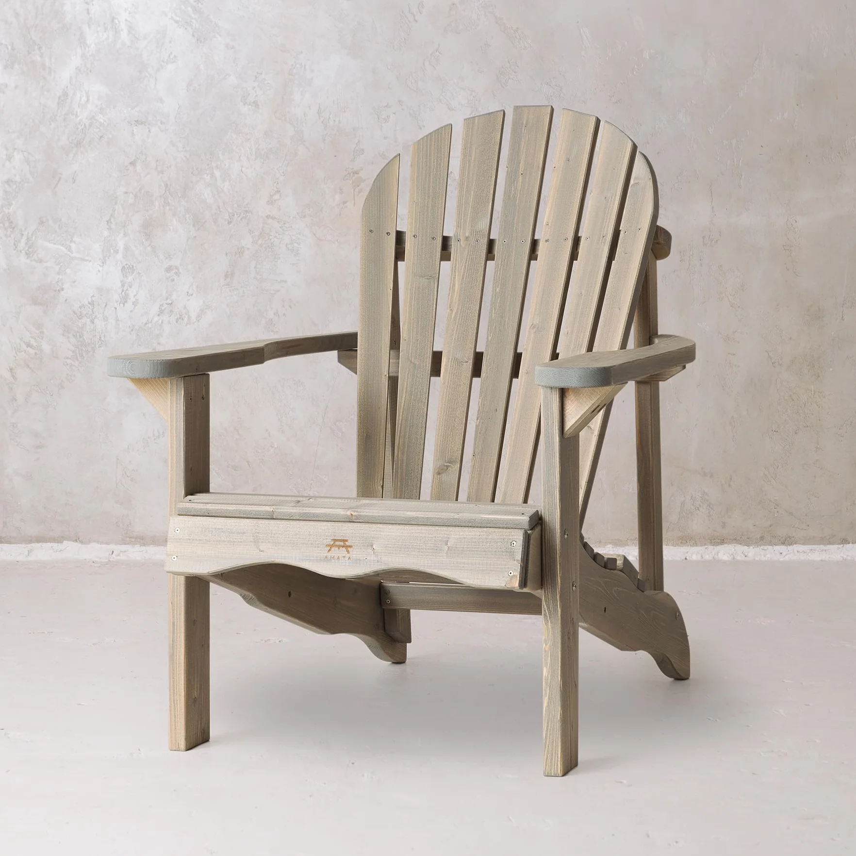 AMATA Sedia singola Adirondack per esterni, collezione UNGURS - Sedia in legno resistente alle intemperie per patio, cortile e giardino braciere - ergonomica e resistente, design senza tempo (grigio)